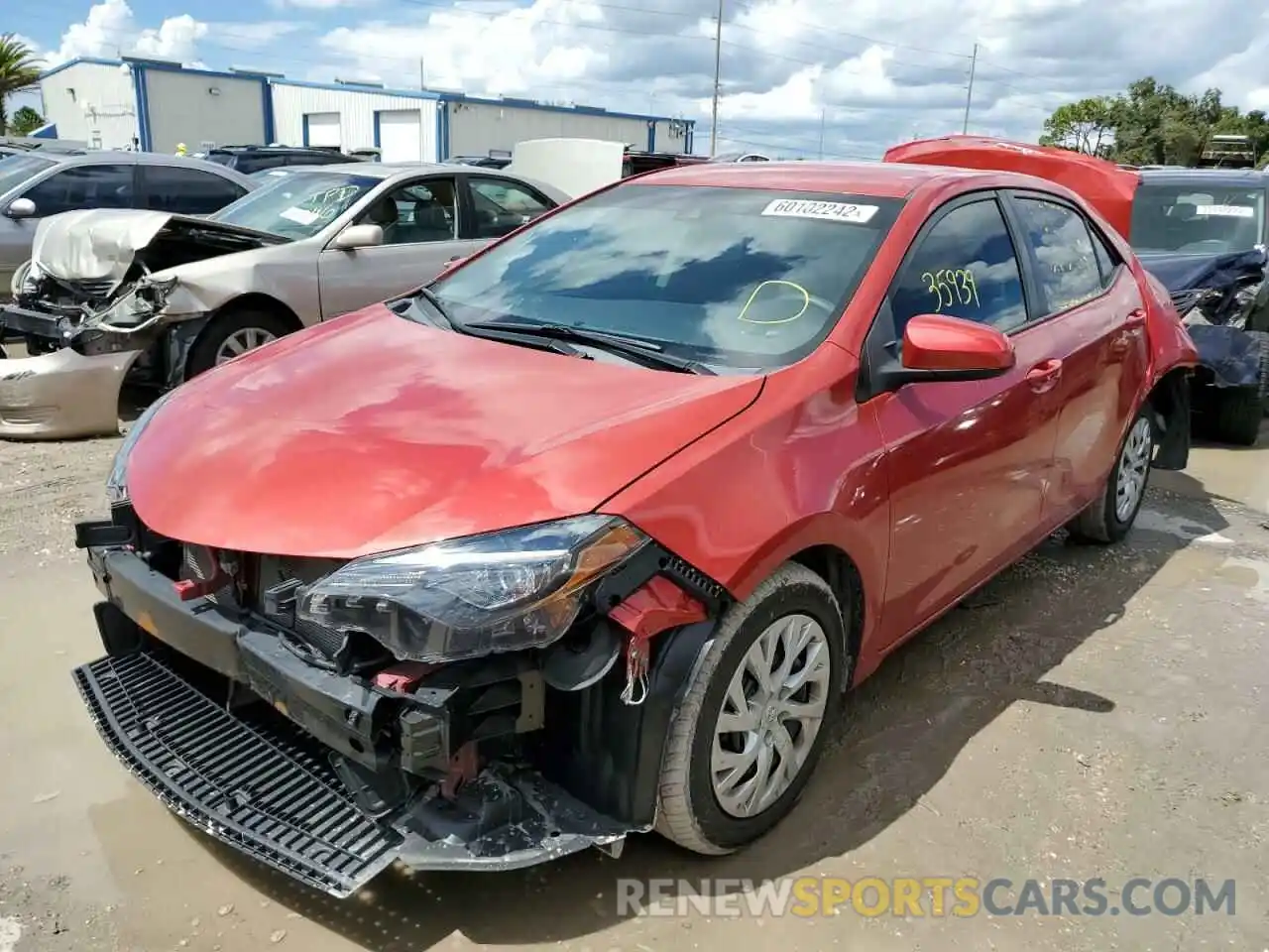 2 Photograph of a damaged car 5YFBURHEXKP937898 TOYOTA COROLLA 2019