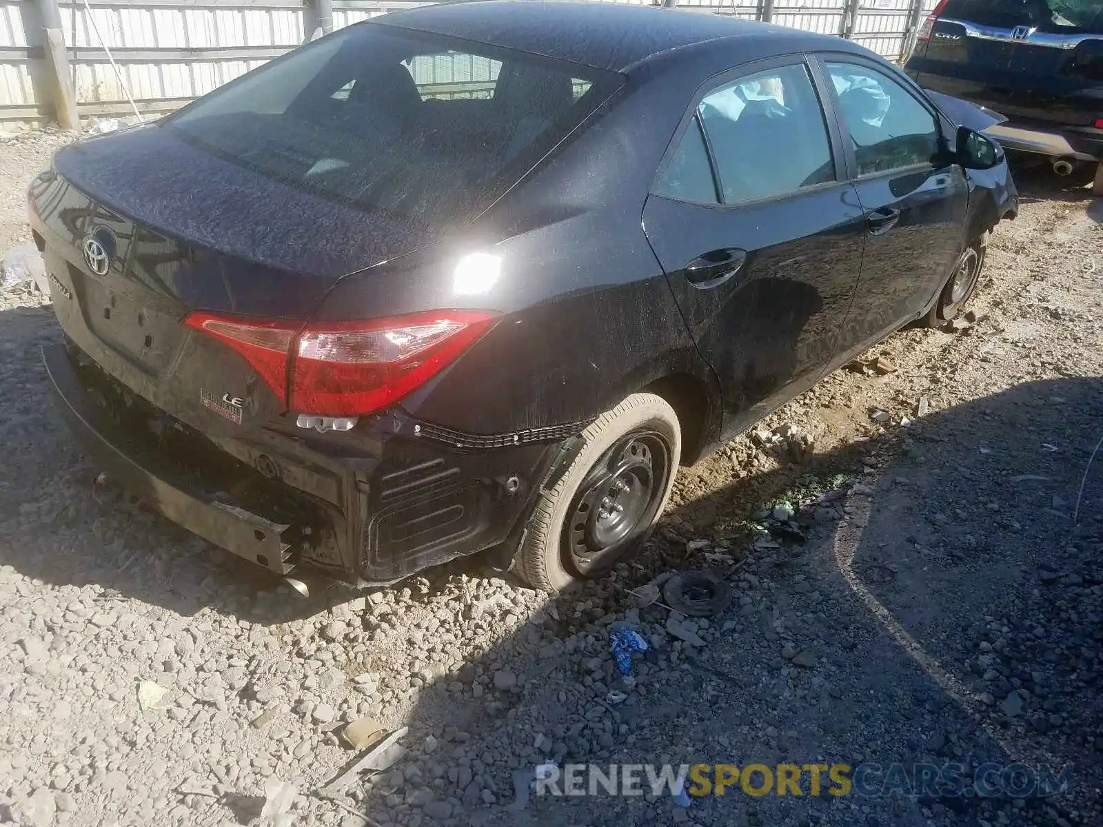 4 Photograph of a damaged car 5YFBURHEXKP938484 TOYOTA COROLLA 2019