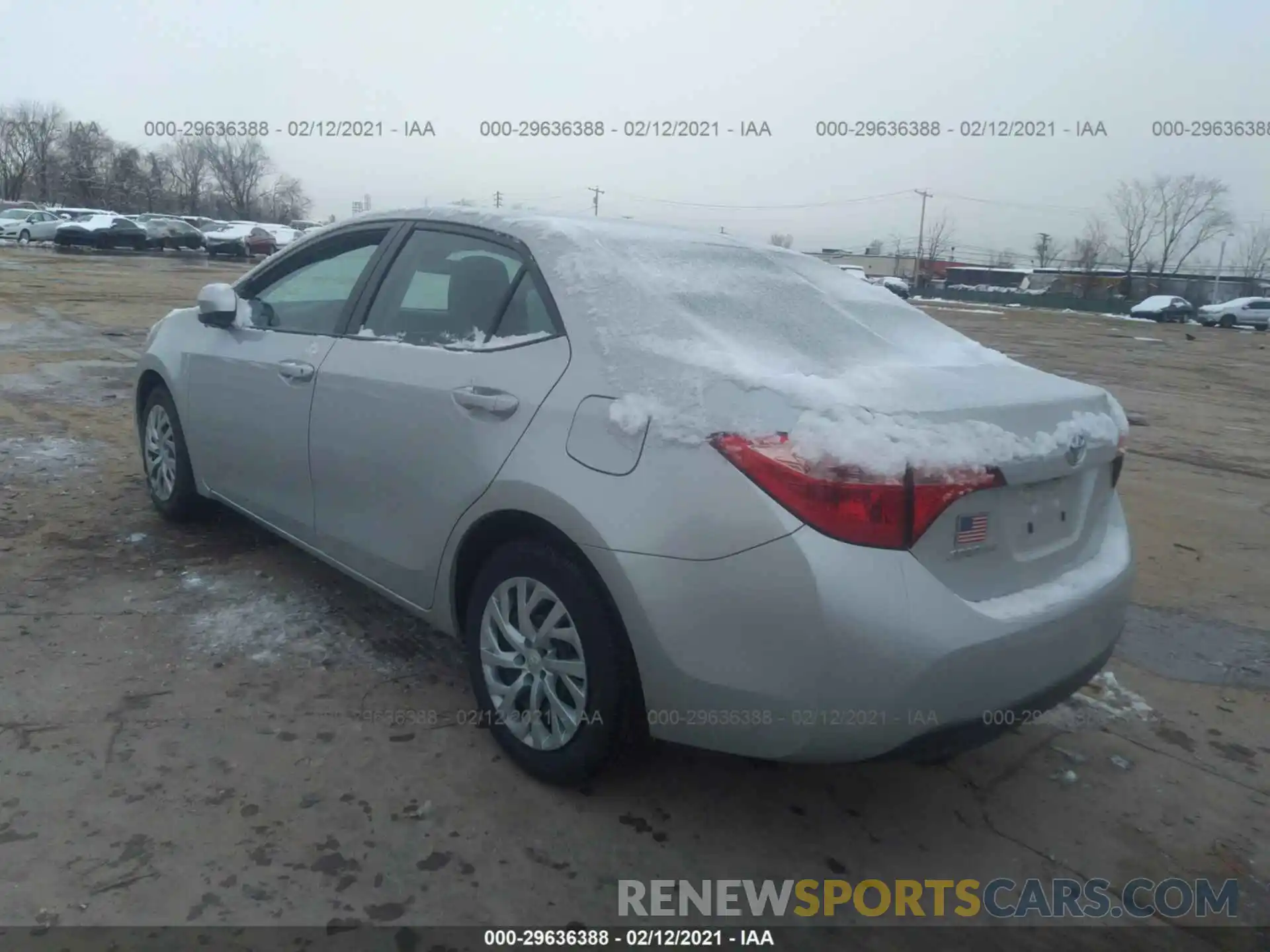 3 Photograph of a damaged car 5YFBURHEXKP938694 TOYOTA COROLLA 2019