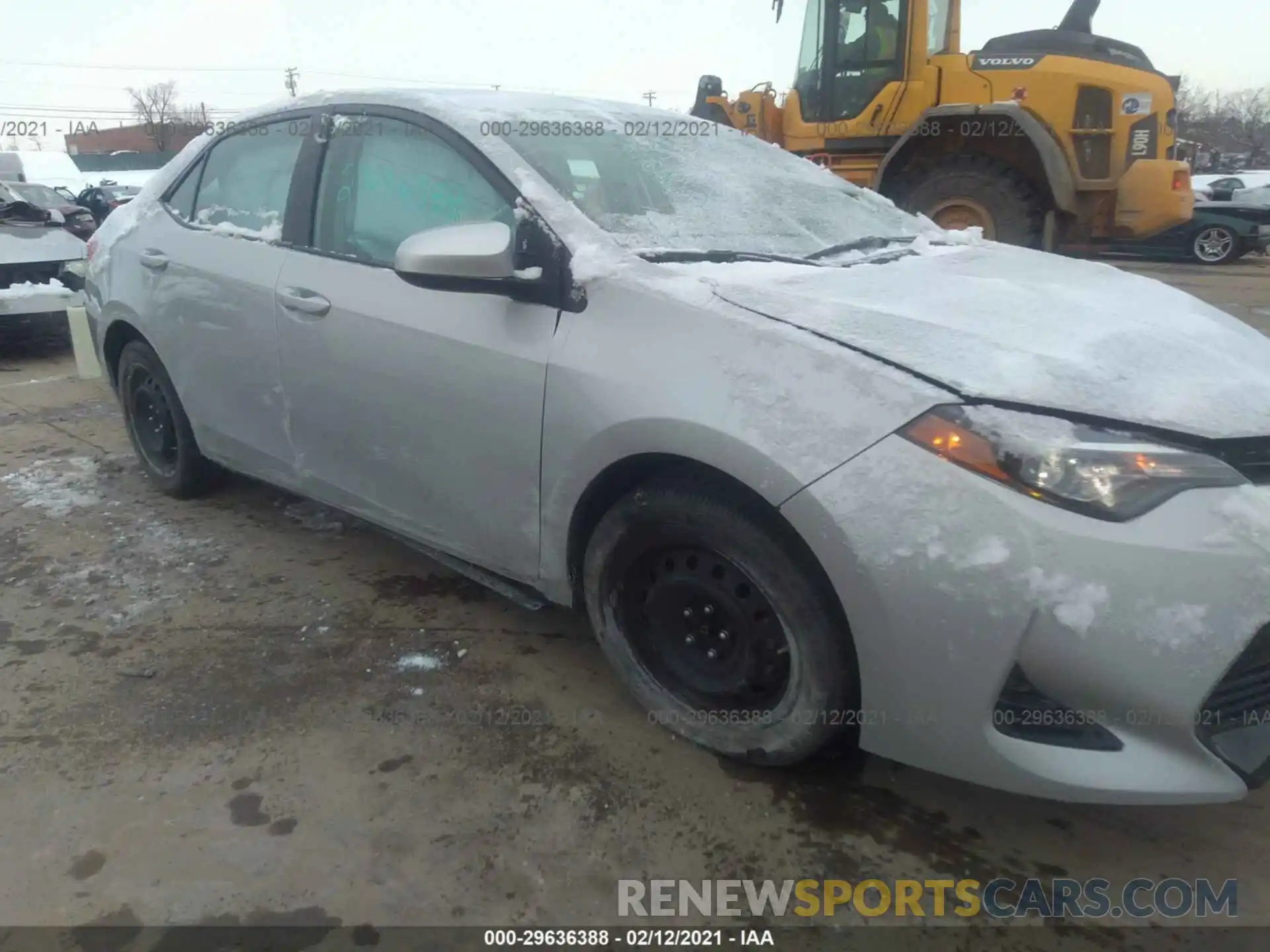 6 Photograph of a damaged car 5YFBURHEXKP938694 TOYOTA COROLLA 2019