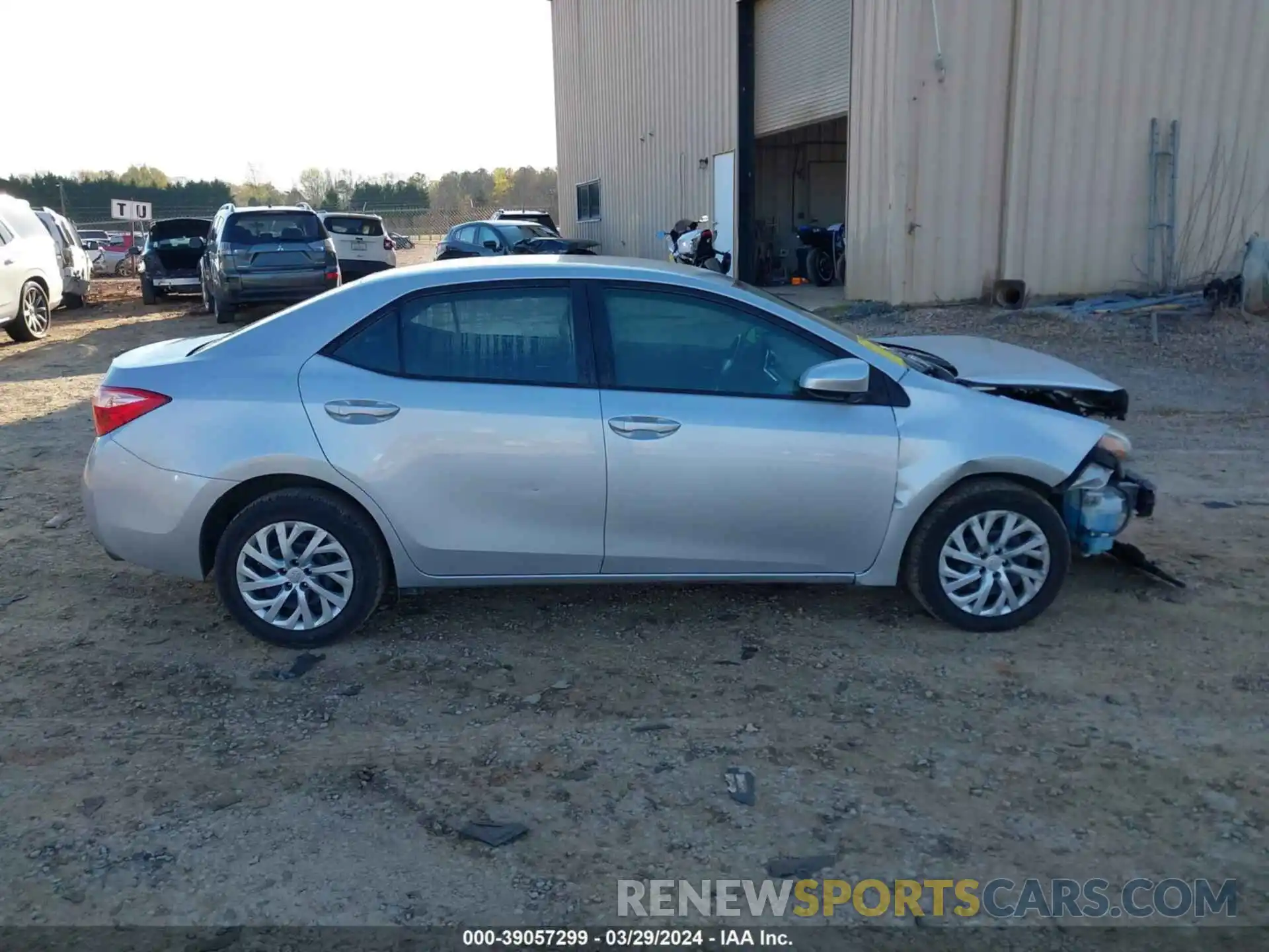 14 Photograph of a damaged car 5YFBURHEXKP938954 TOYOTA COROLLA 2019