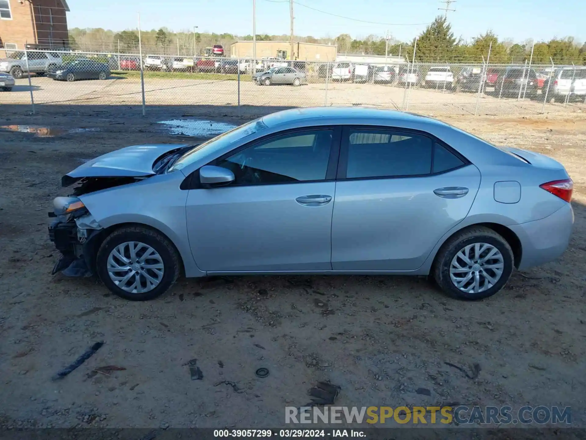 15 Photograph of a damaged car 5YFBURHEXKP938954 TOYOTA COROLLA 2019