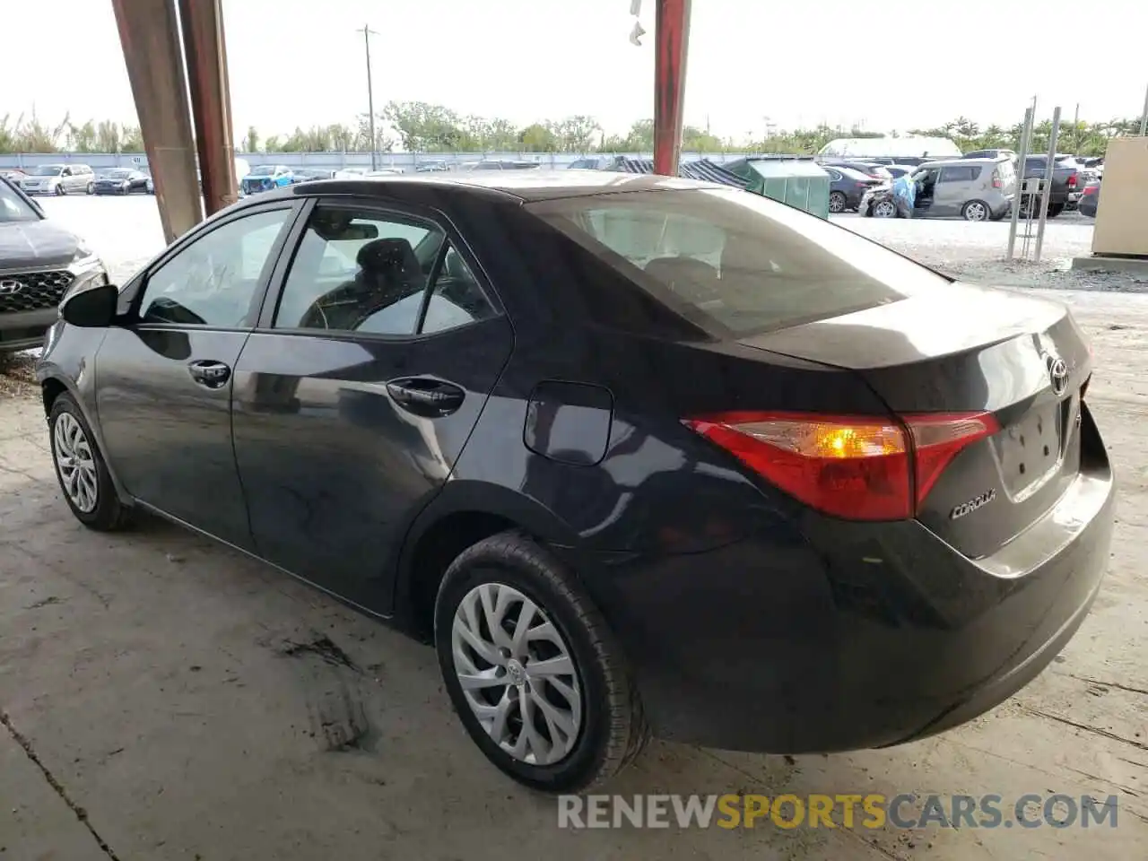 3 Photograph of a damaged car 5YFBURHEXKP939022 TOYOTA COROLLA 2019