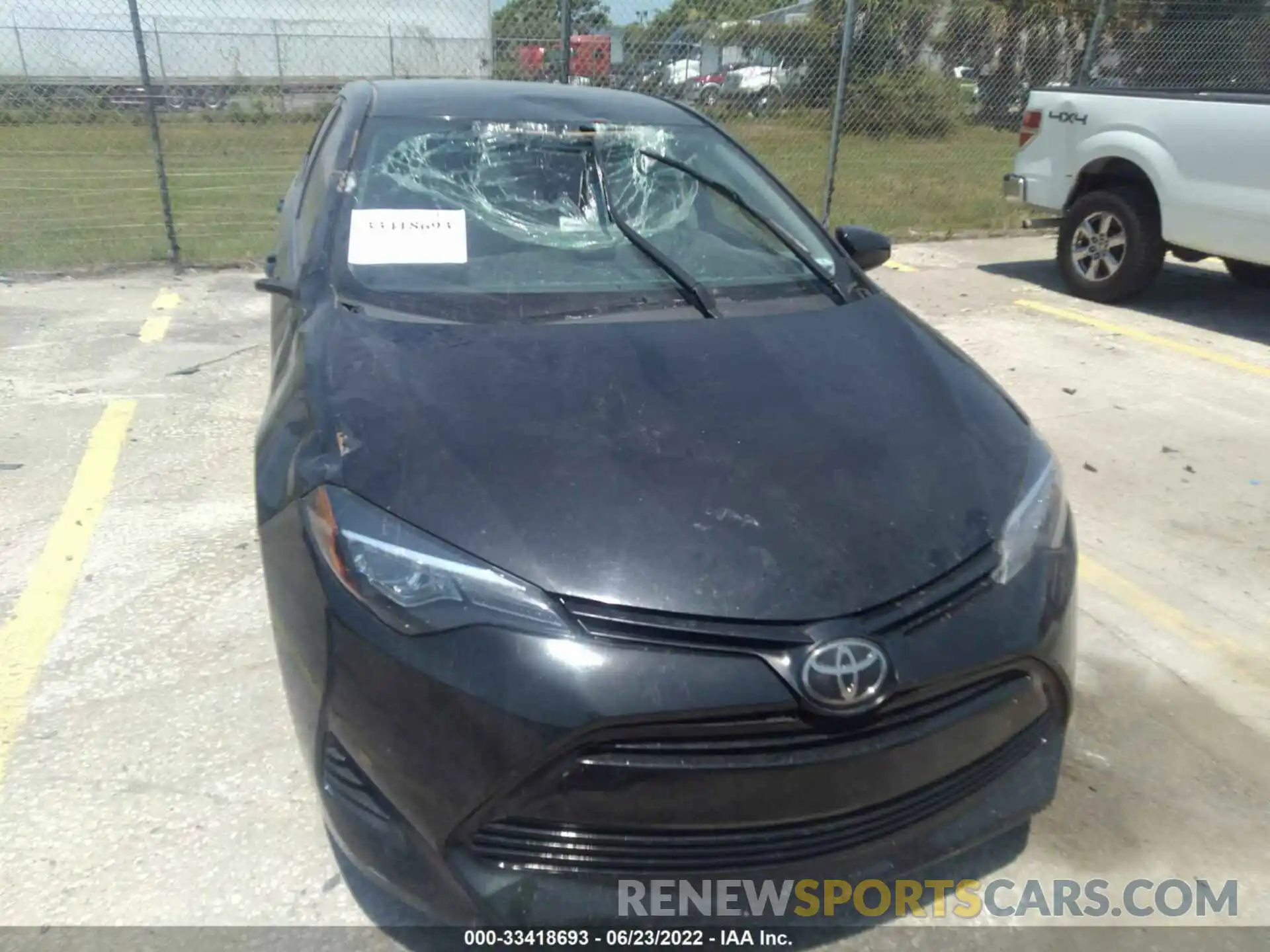 6 Photograph of a damaged car 5YFBURHEXKP940137 TOYOTA COROLLA 2019