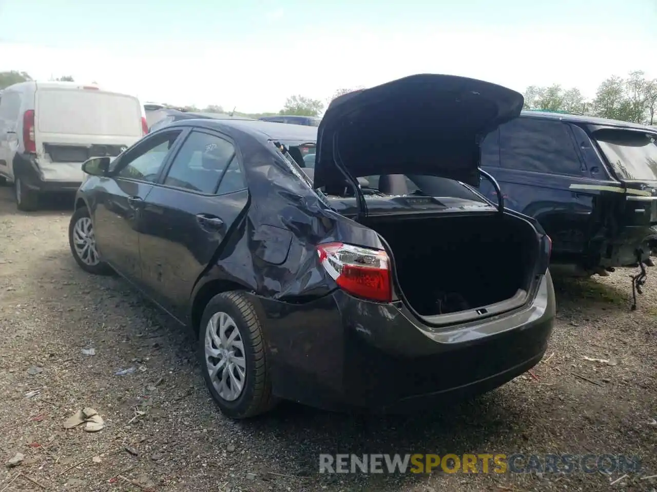 3 Photograph of a damaged car 5YFBURHEXKP940302 TOYOTA COROLLA 2019