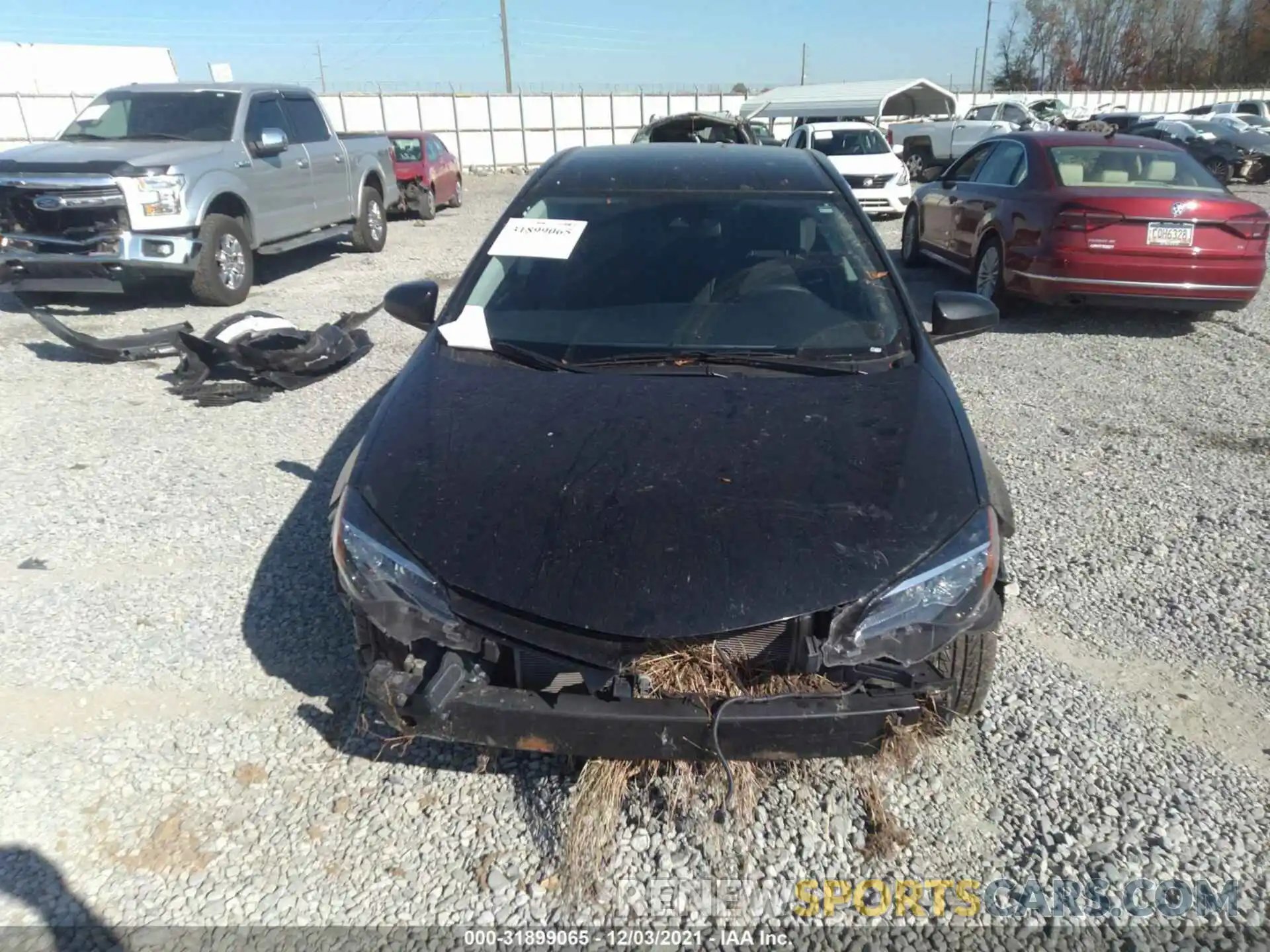 6 Photograph of a damaged car 5YFBURHEXKP940770 TOYOTA COROLLA 2019