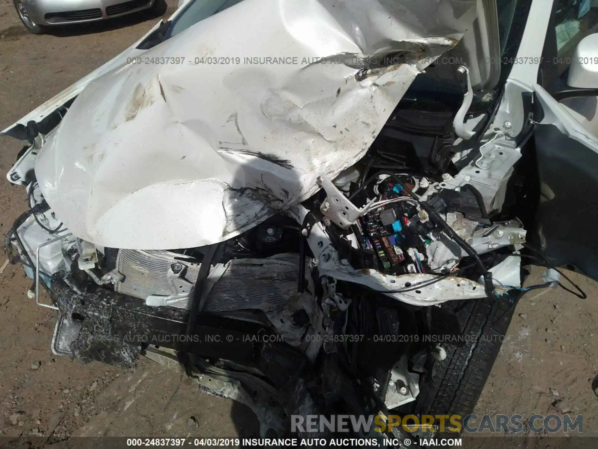 10 Photograph of a damaged car 5YFBURHEXKP940848 TOYOTA COROLLA 2019