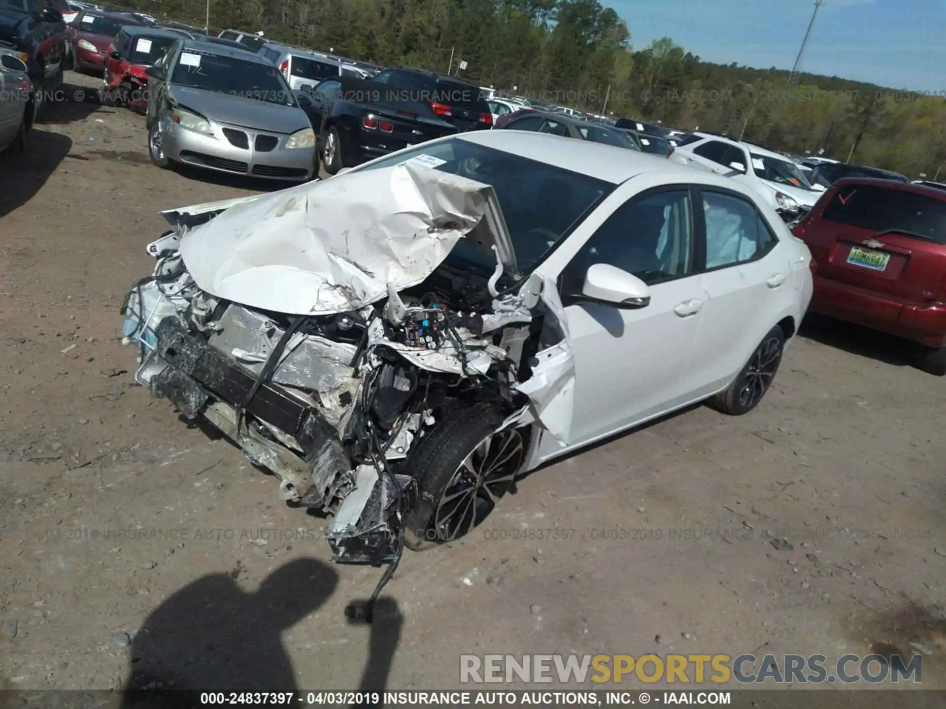 2 Photograph of a damaged car 5YFBURHEXKP940848 TOYOTA COROLLA 2019