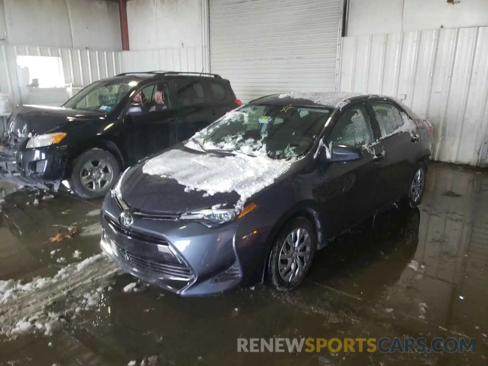 2 Photograph of a damaged car 5YFBURHEXKP940851 TOYOTA COROLLA 2019