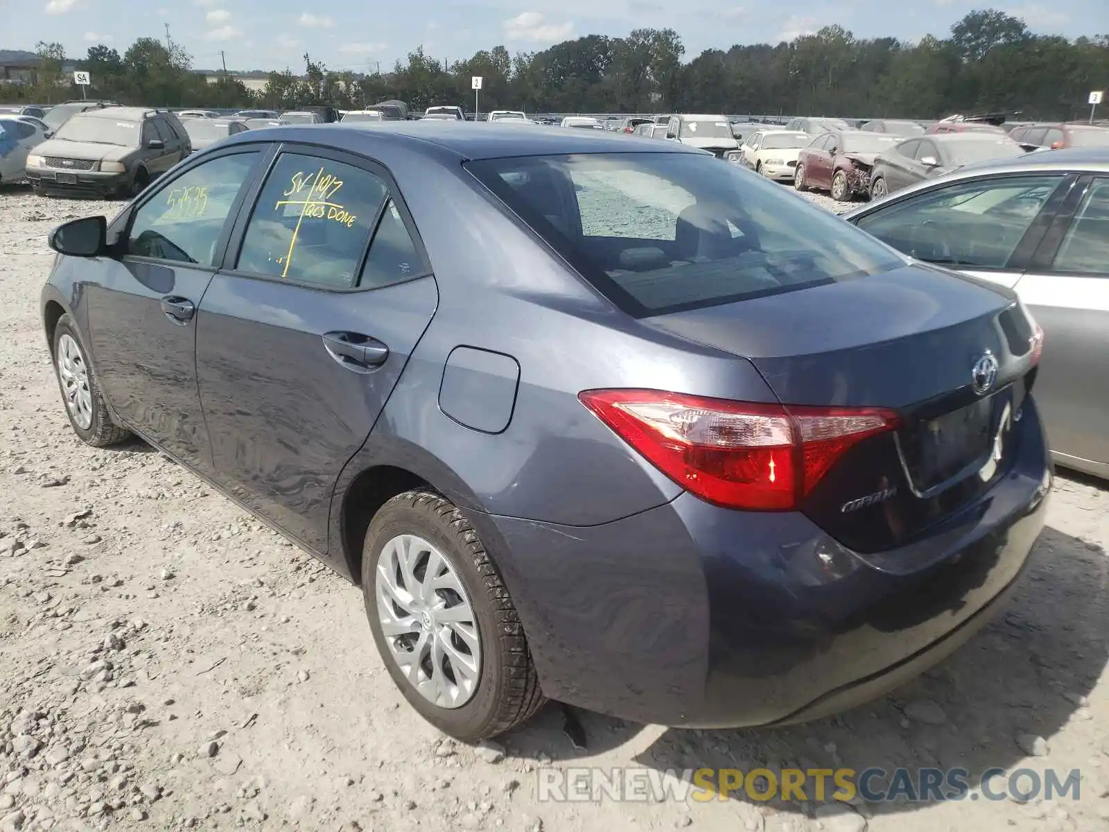 3 Photograph of a damaged car 5YFBURHEXKP941515 TOYOTA COROLLA 2019