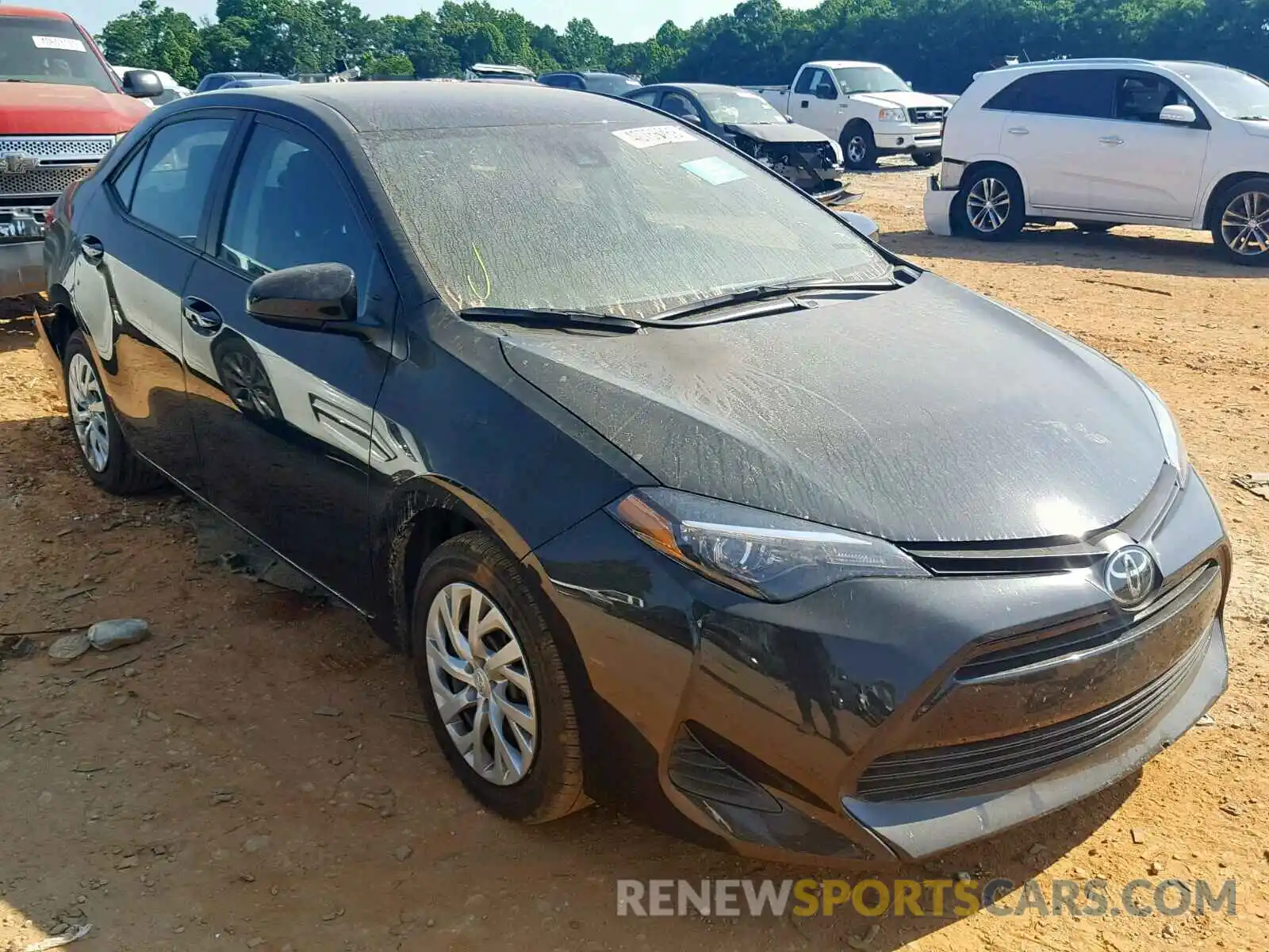 1 Photograph of a damaged car 5YFBURHEXKP941563 TOYOTA COROLLA 2019