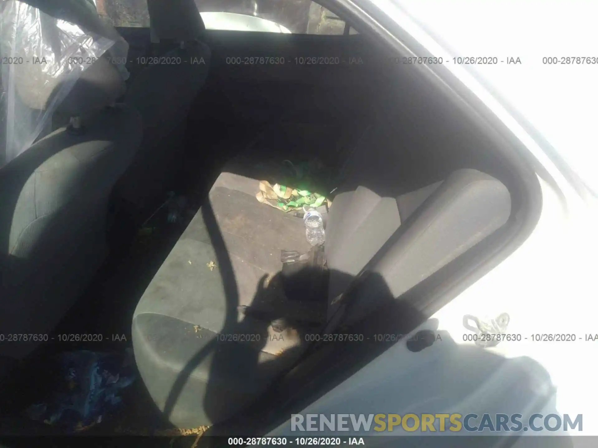 7 Photograph of a damaged car 5YFBURHEXKP942339 TOYOTA COROLLA 2019