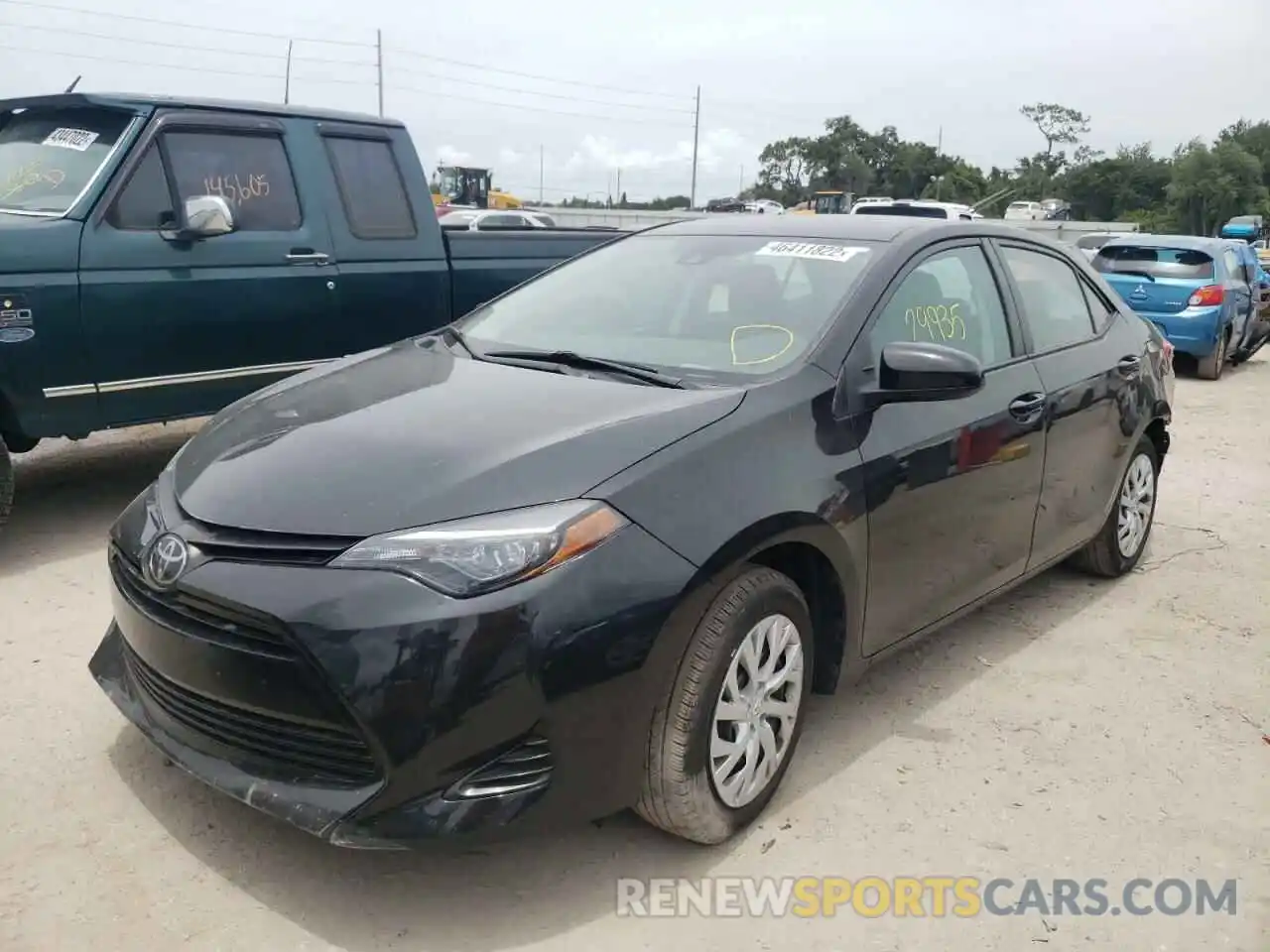 2 Photograph of a damaged car 5YFBURHEXKP942471 TOYOTA COROLLA 2019