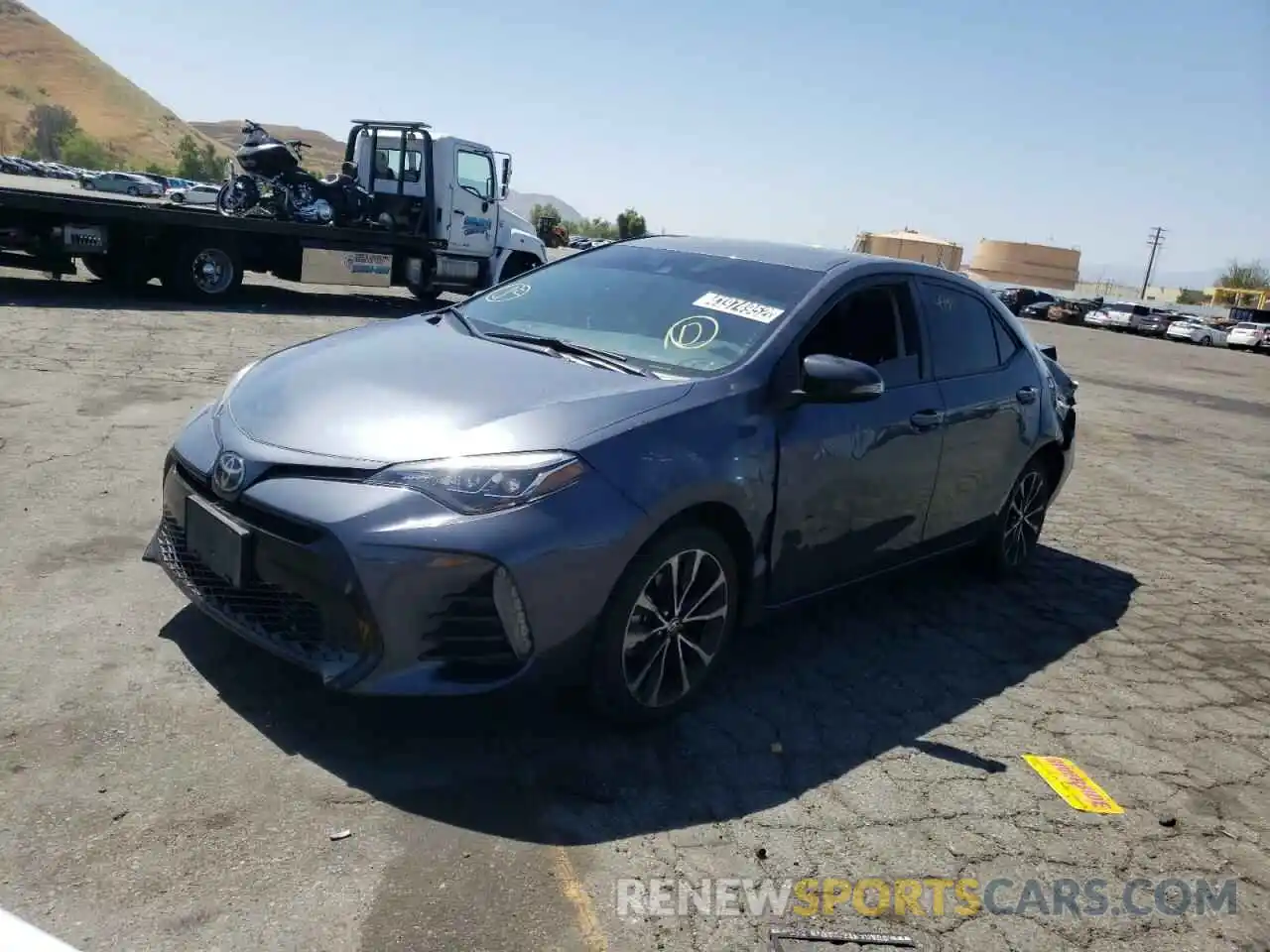 2 Photograph of a damaged car 5YFBURHEXKP943037 TOYOTA COROLLA 2019