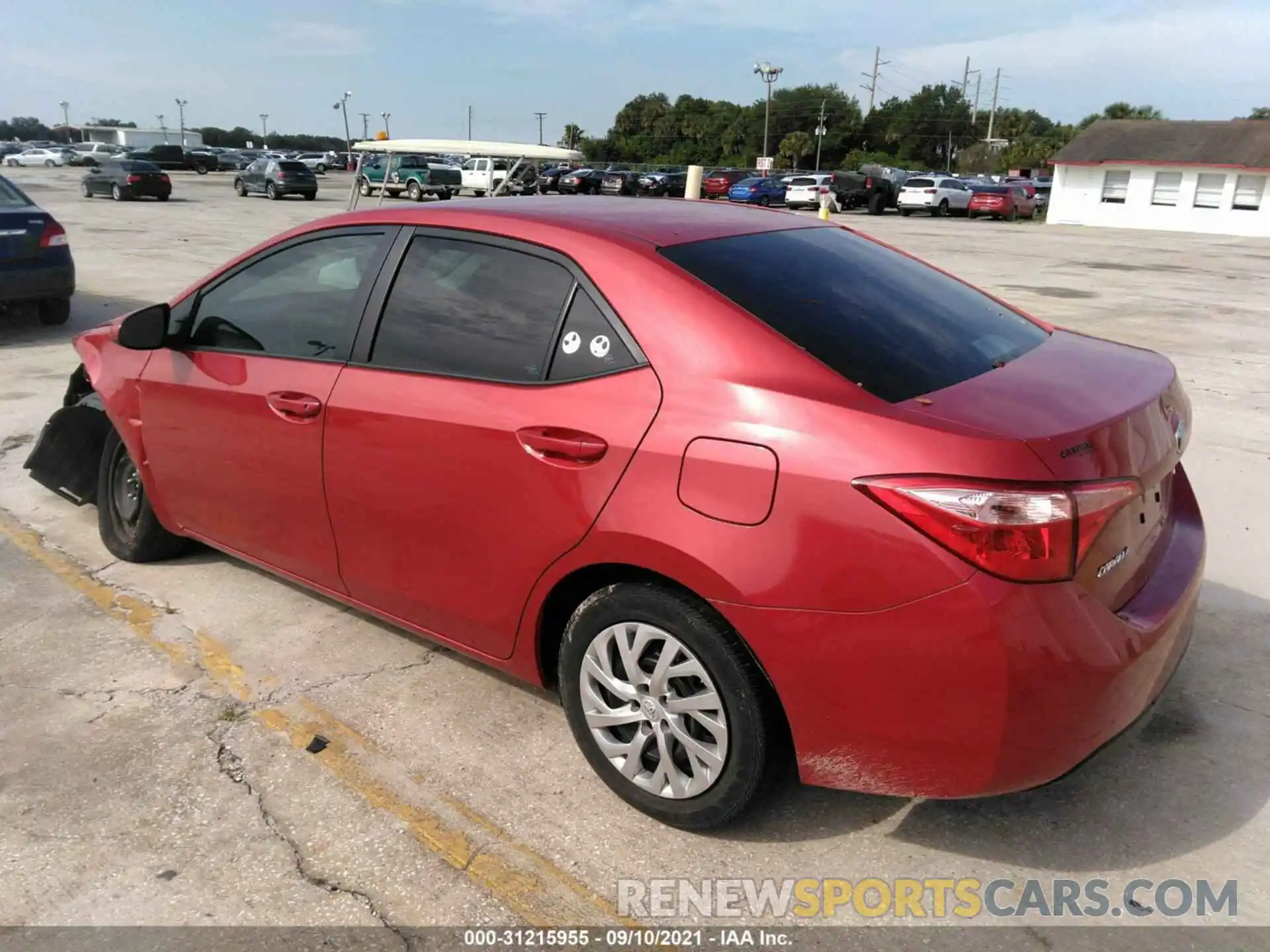 3 Photograph of a damaged car 5YFBURHEXKP943040 TOYOTA COROLLA 2019