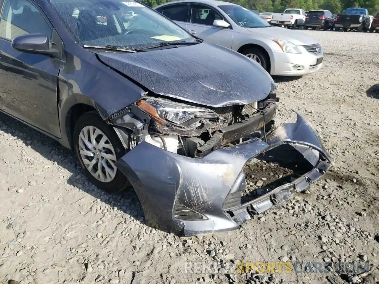 9 Photograph of a damaged car 5YFBURHEXKP943748 TOYOTA COROLLA 2019