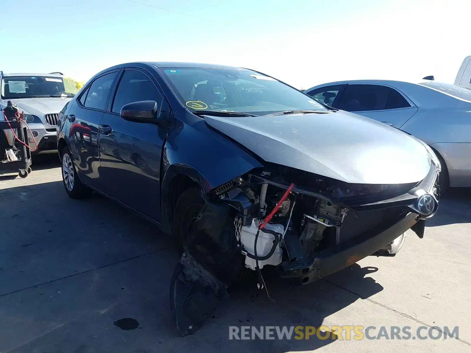 1 Photograph of a damaged car 5YFBURHEXKP943877 TOYOTA COROLLA 2019