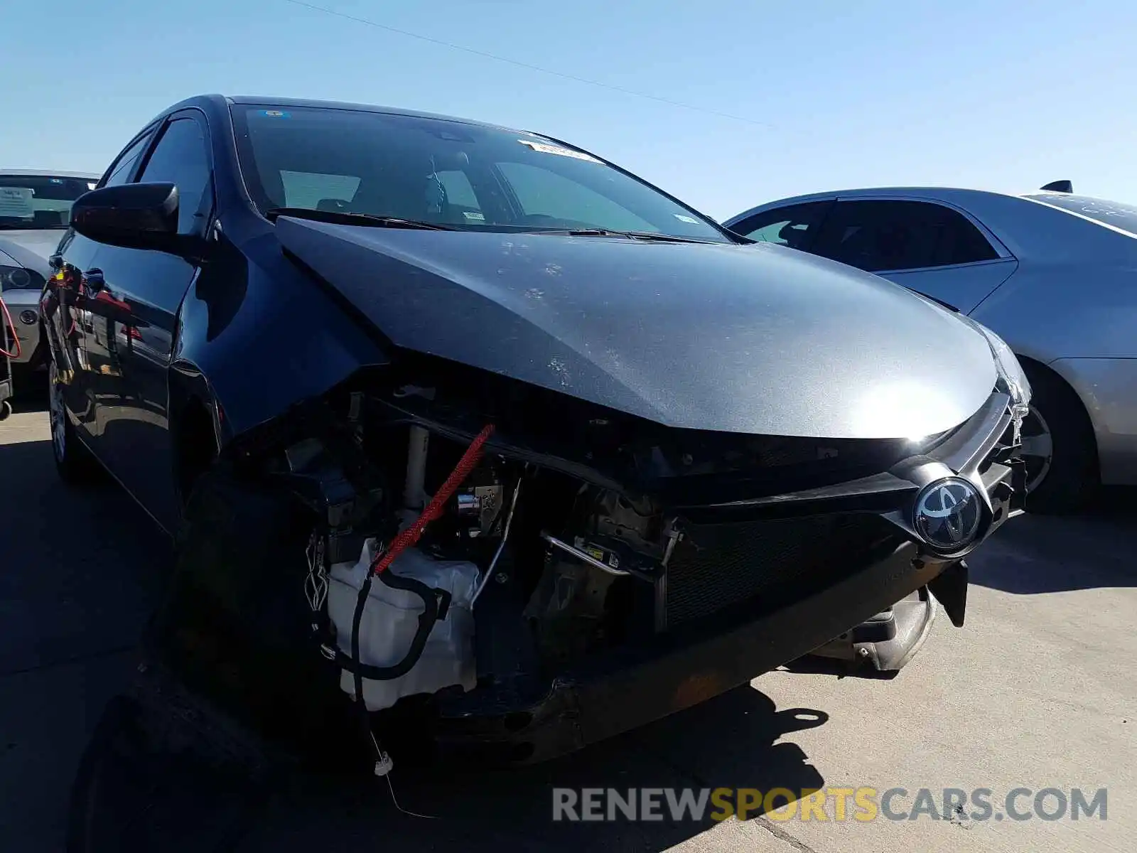 9 Photograph of a damaged car 5YFBURHEXKP943877 TOYOTA COROLLA 2019