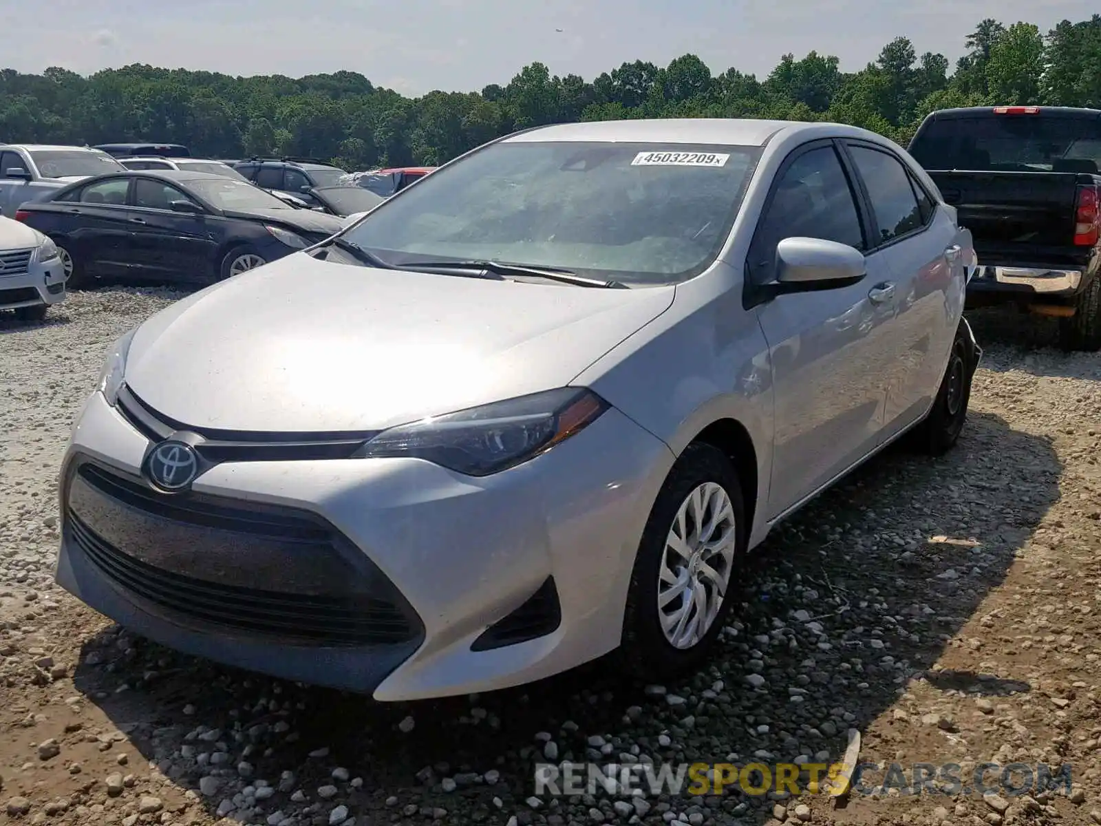 2 Photograph of a damaged car 5YFBURHEXKP944902 TOYOTA COROLLA 2019