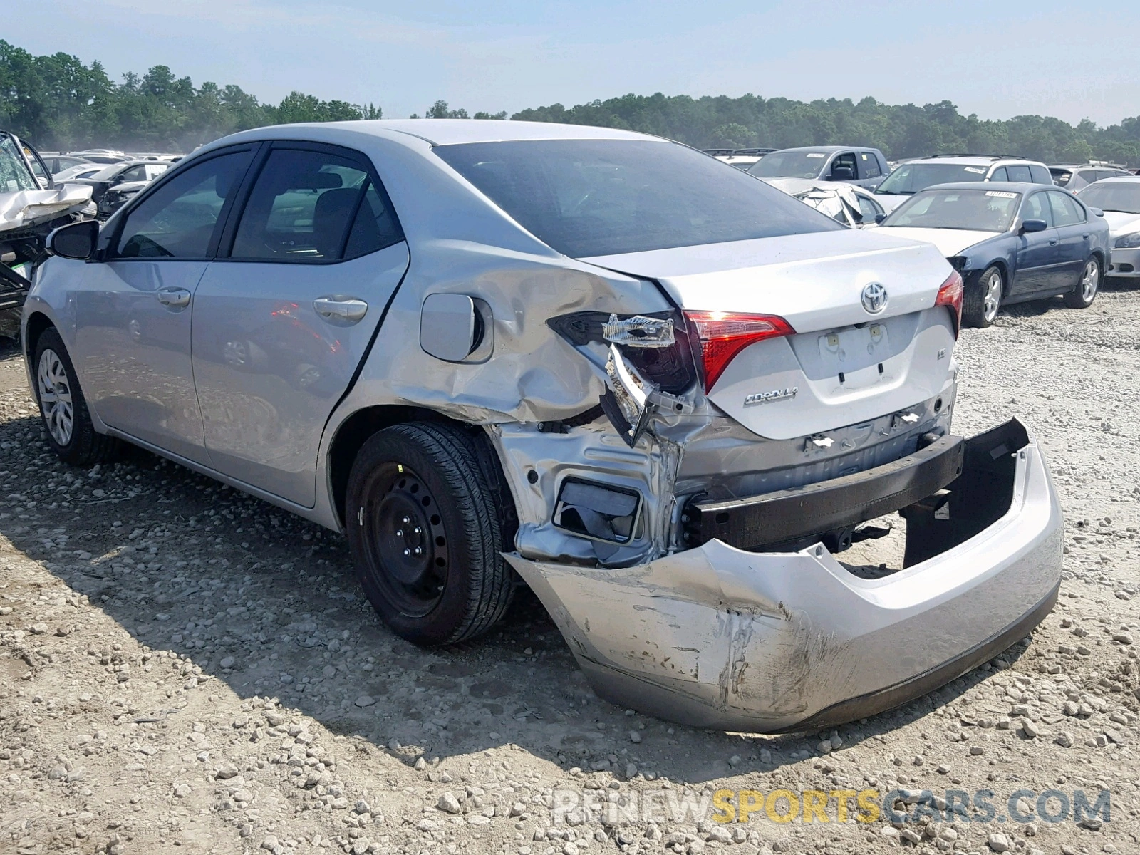 3 Photograph of a damaged car 5YFBURHEXKP944902 TOYOTA COROLLA 2019