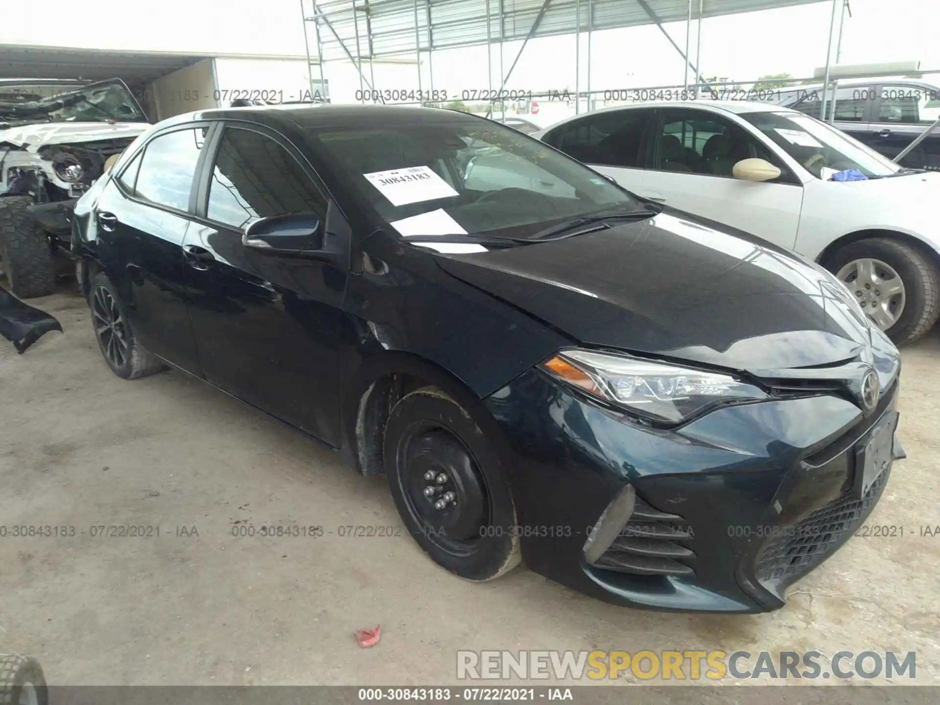 1 Photograph of a damaged car 5YFBURHEXKP945886 TOYOTA COROLLA 2019