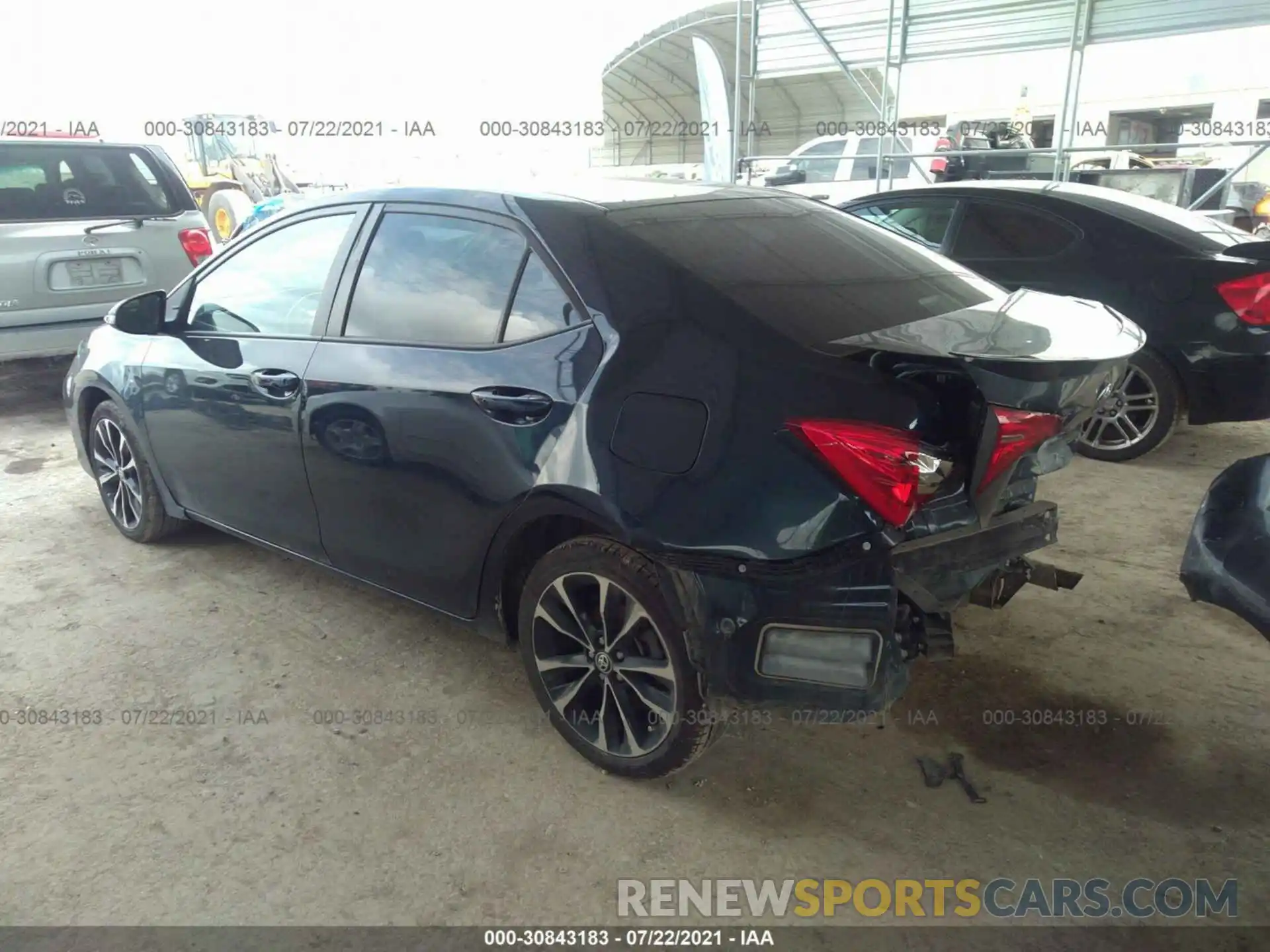 3 Photograph of a damaged car 5YFBURHEXKP945886 TOYOTA COROLLA 2019