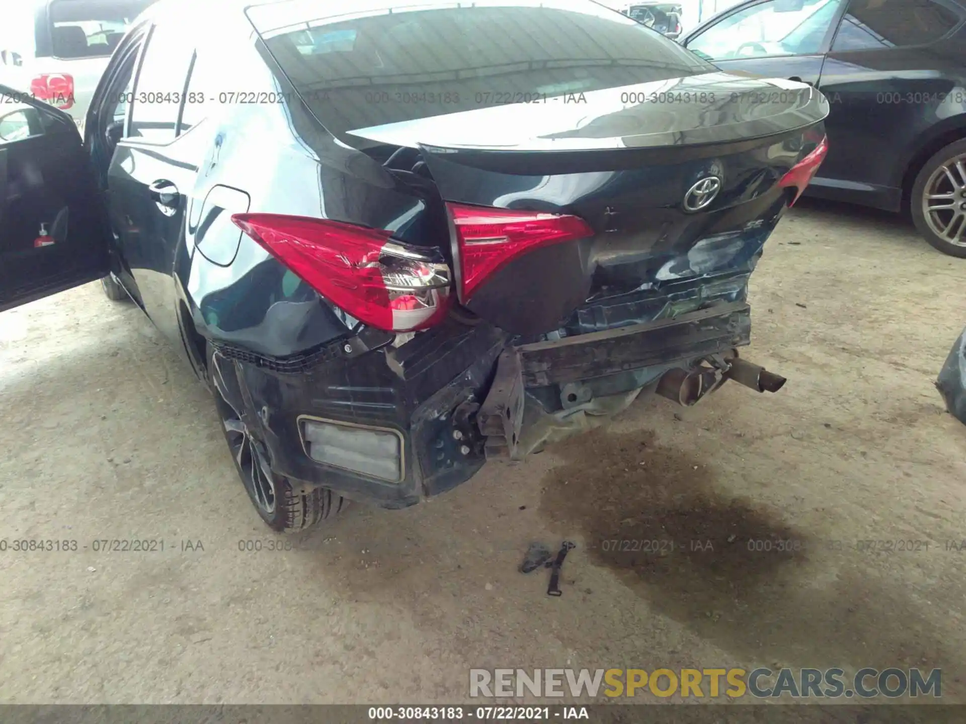 6 Photograph of a damaged car 5YFBURHEXKP945886 TOYOTA COROLLA 2019