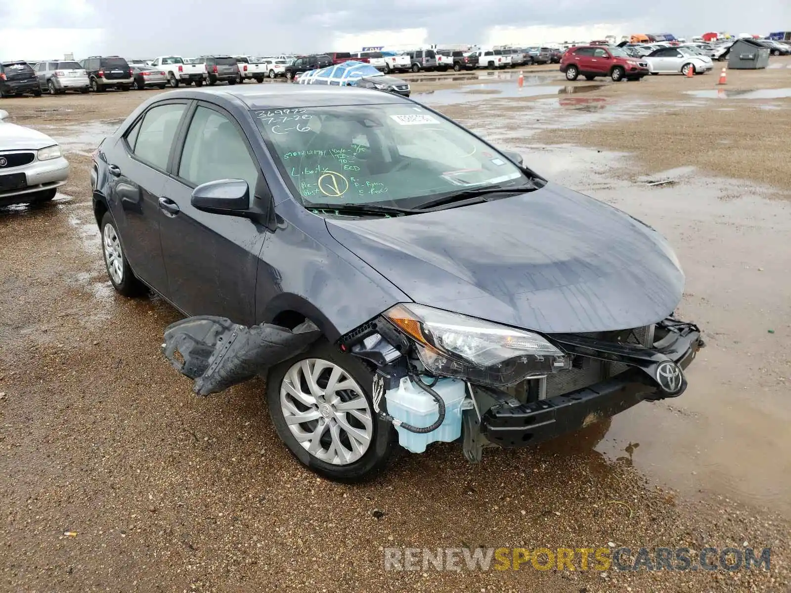 1 Photograph of a damaged car 5YFBURHEXKP946018 TOYOTA COROLLA 2019