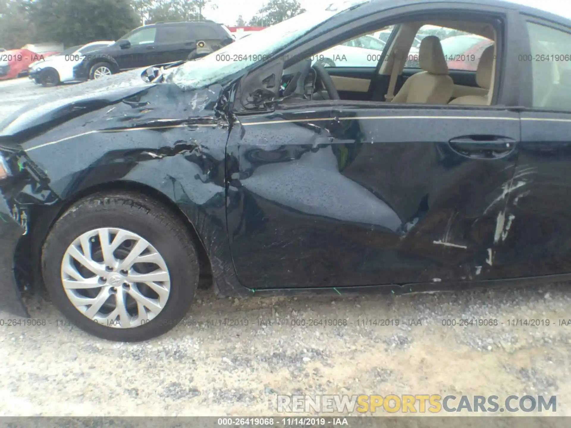 6 Photograph of a damaged car 5YFBURHEXKP946116 TOYOTA COROLLA 2019