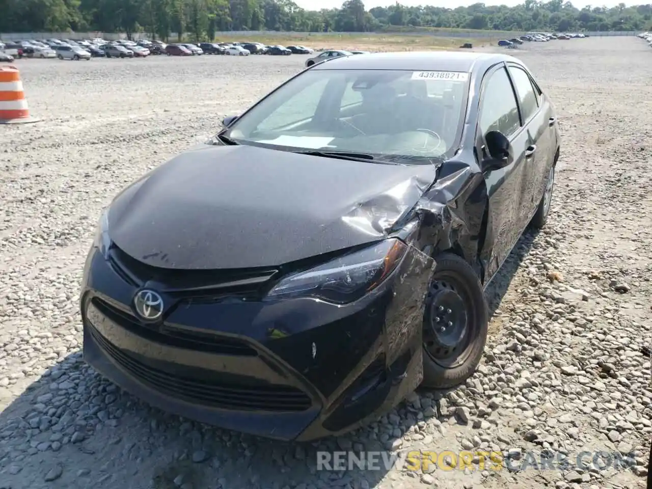 2 Photograph of a damaged car 5YFBURHEXKP946441 TOYOTA COROLLA 2019