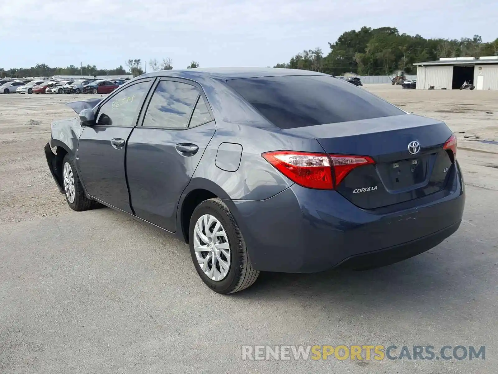 3 Photograph of a damaged car 5YFBURHEXKP948366 TOYOTA COROLLA 2019