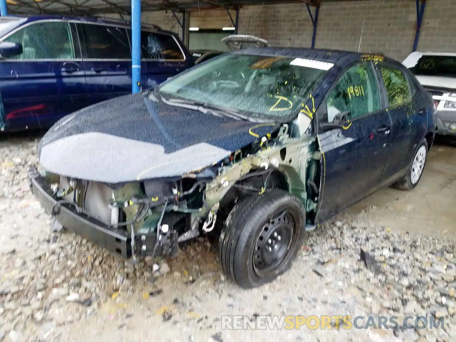 2 Photograph of a damaged car 5YFBURHEXKP948593 TOYOTA COROLLA 2019