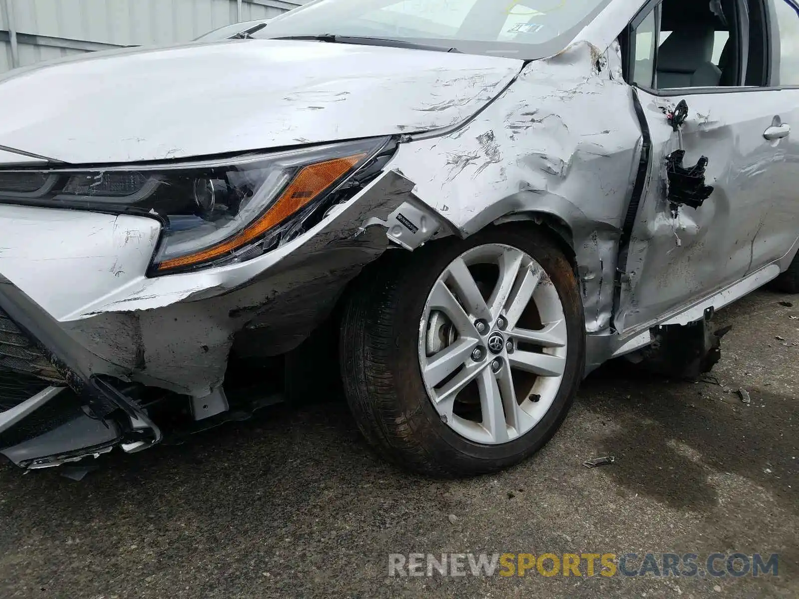 9 Photograph of a damaged car JTNK4RBE0K3018456 TOYOTA COROLLA 2019