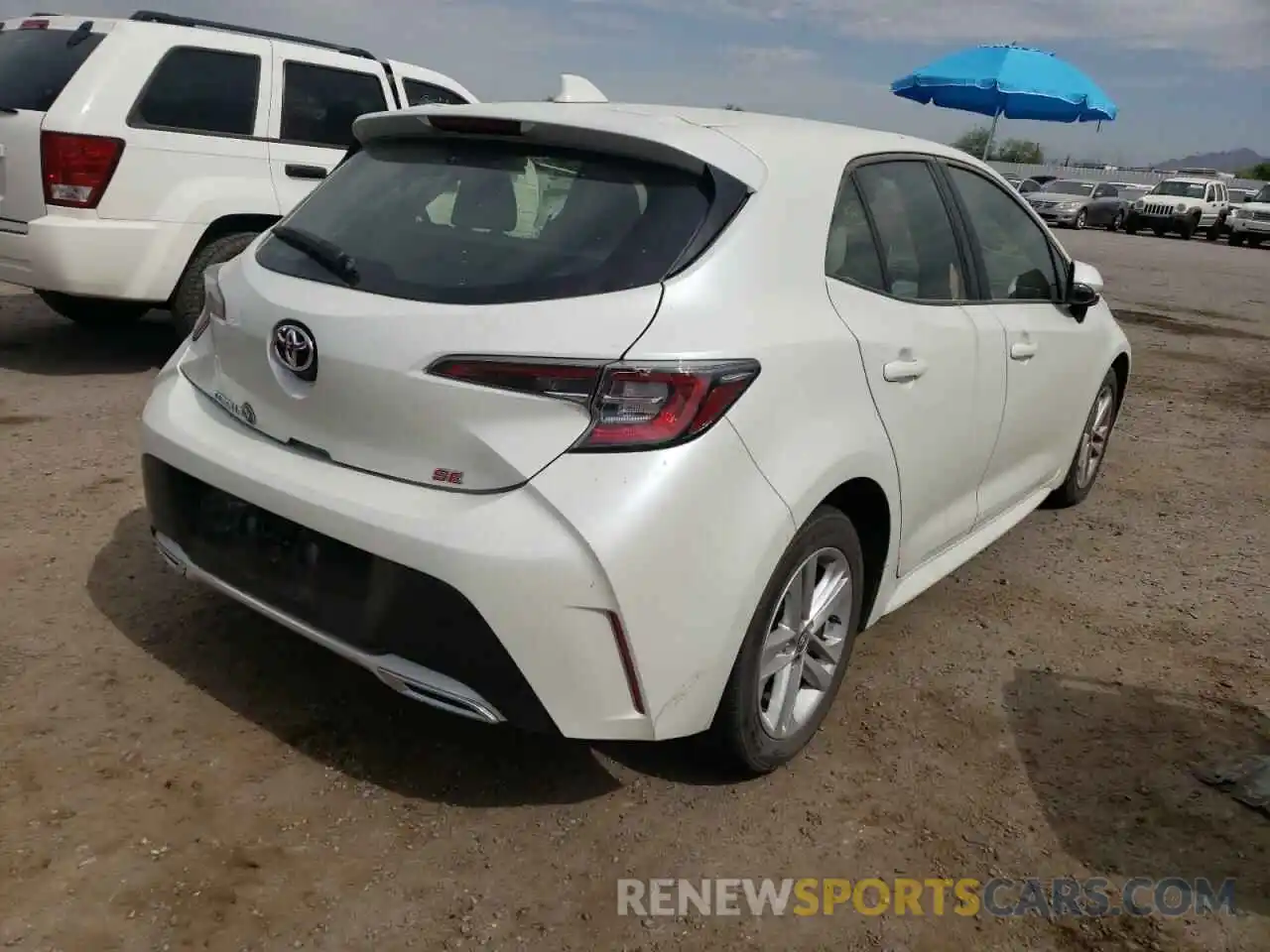 4 Photograph of a damaged car JTNK4RBE0K3018506 TOYOTA COROLLA 2019