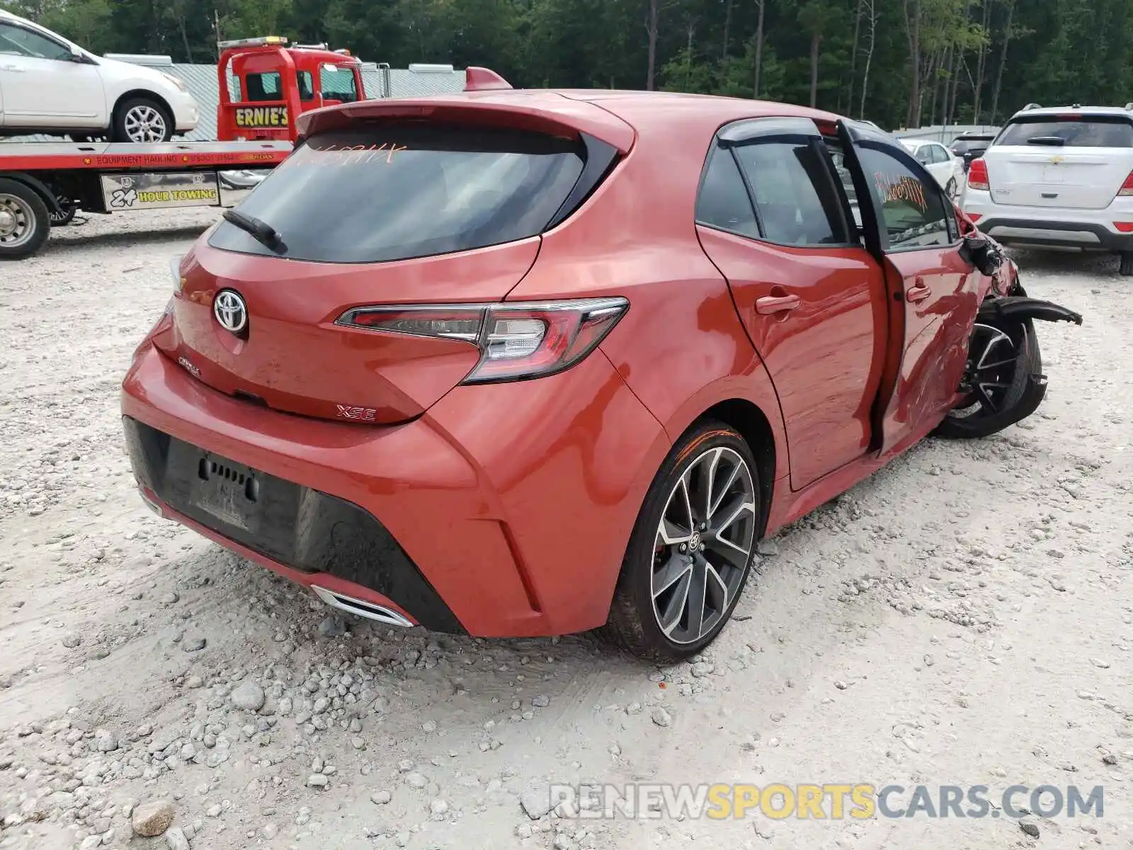 4 Photograph of a damaged car JTNK4RBE0K3029473 TOYOTA COROLLA 2019