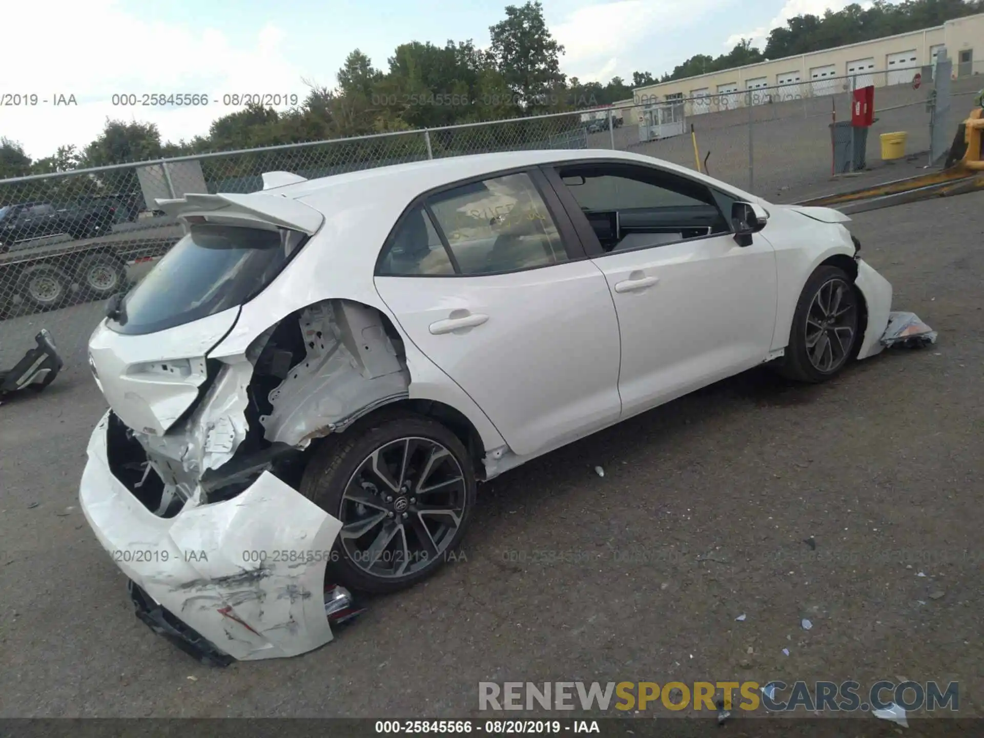 4 Photograph of a damaged car JTNK4RBE0K3056690 TOYOTA COROLLA 2019