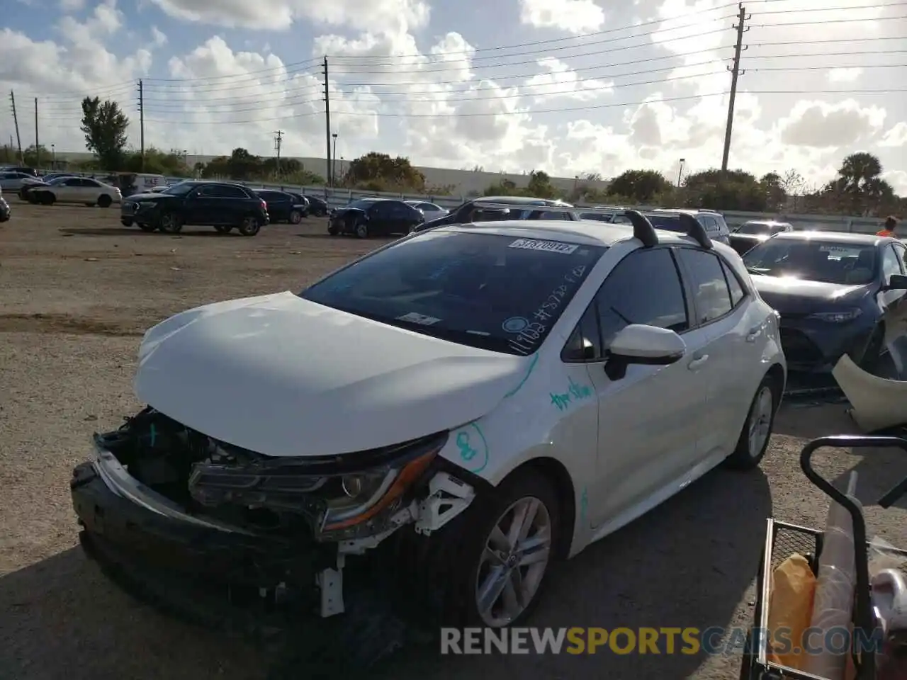 2 Photograph of a damaged car JTNK4RBE0K3058780 TOYOTA COROLLA 2019