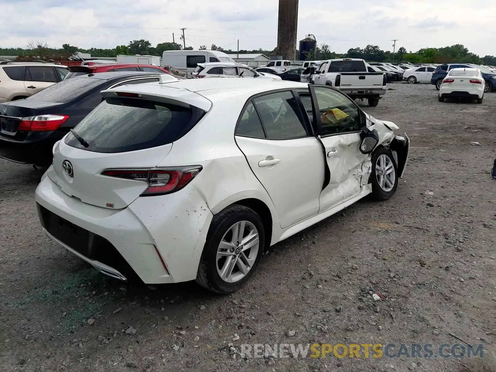 4 Photograph of a damaged car JTNK4RBE0K3067690 TOYOTA COROLLA 2019