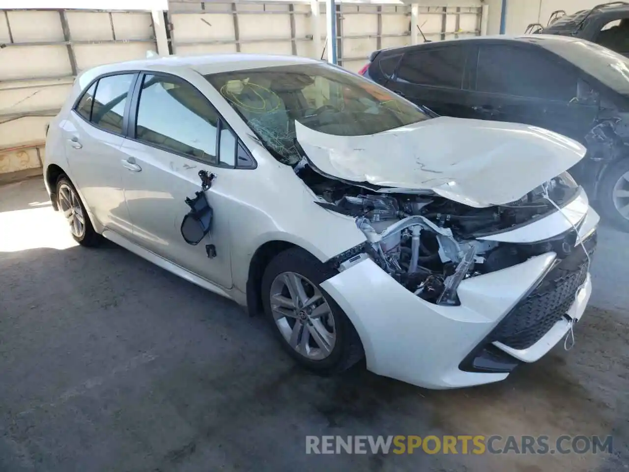 1 Photograph of a damaged car JTNK4RBE0K3068368 TOYOTA COROLLA 2019