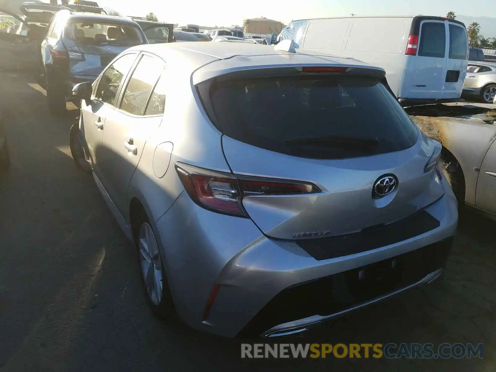 3 Photograph of a damaged car JTNK4RBE0K3070699 TOYOTA COROLLA 2019