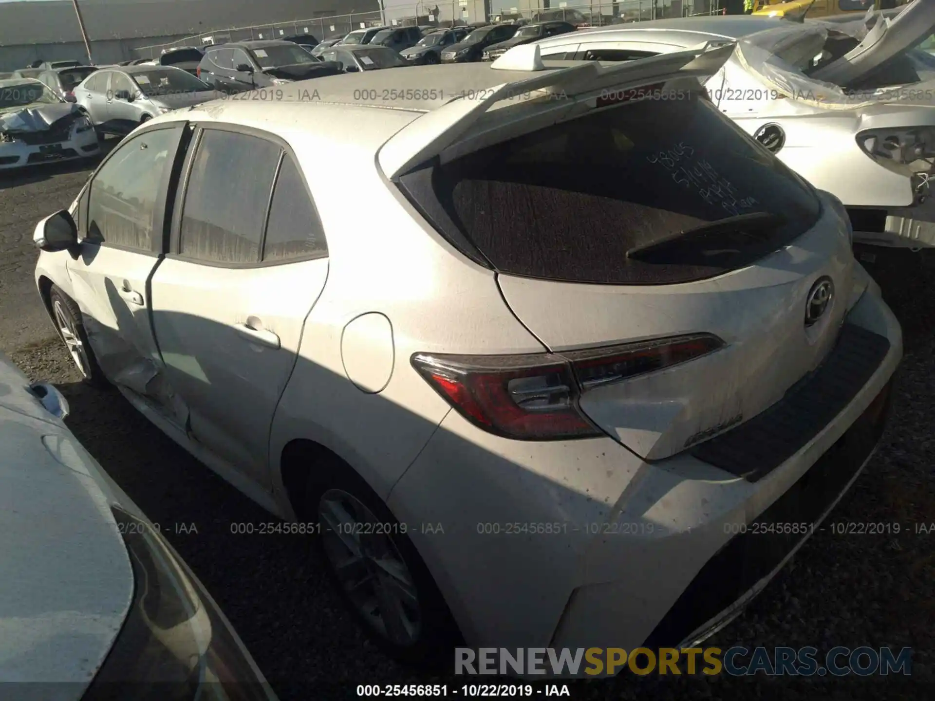 3 Photograph of a damaged car JTNK4RBE1K3000645 TOYOTA COROLLA 2019