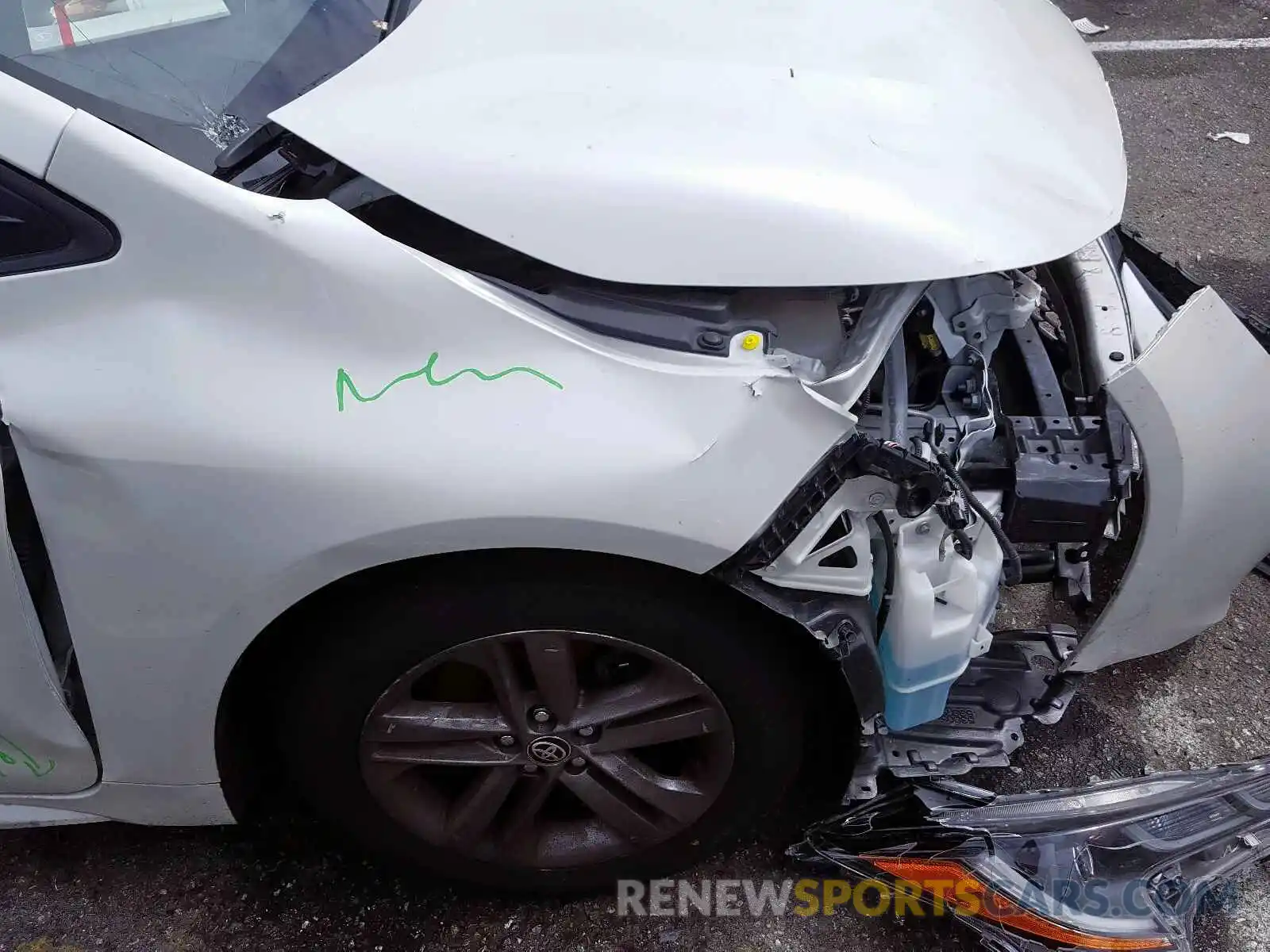 9 Photograph of a damaged car JTNK4RBE1K3008129 TOYOTA COROLLA 2019