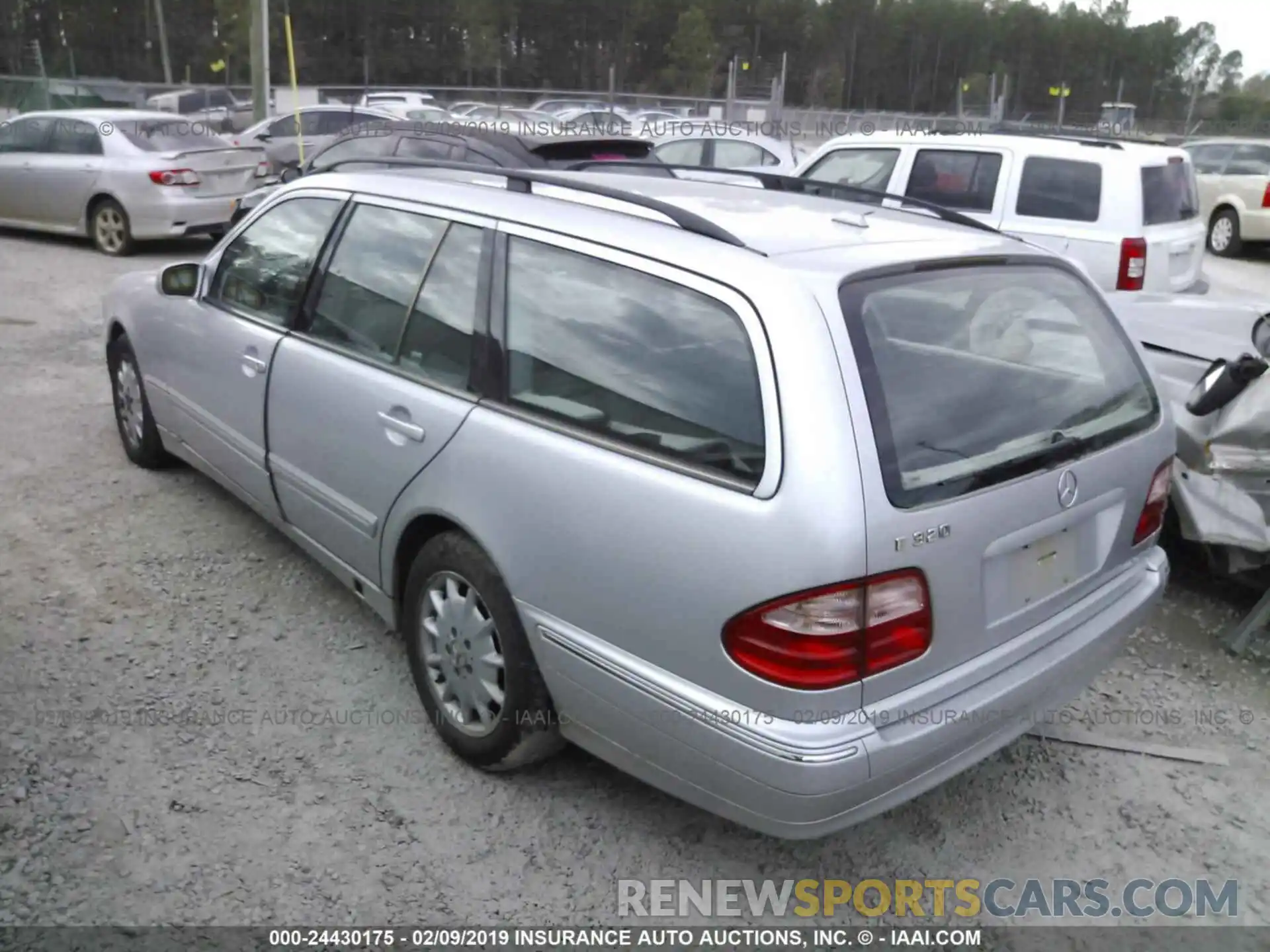 3 Photograph of a damaged car JTNK4RBE1K3008891 TOYOTA COROLLA 2019