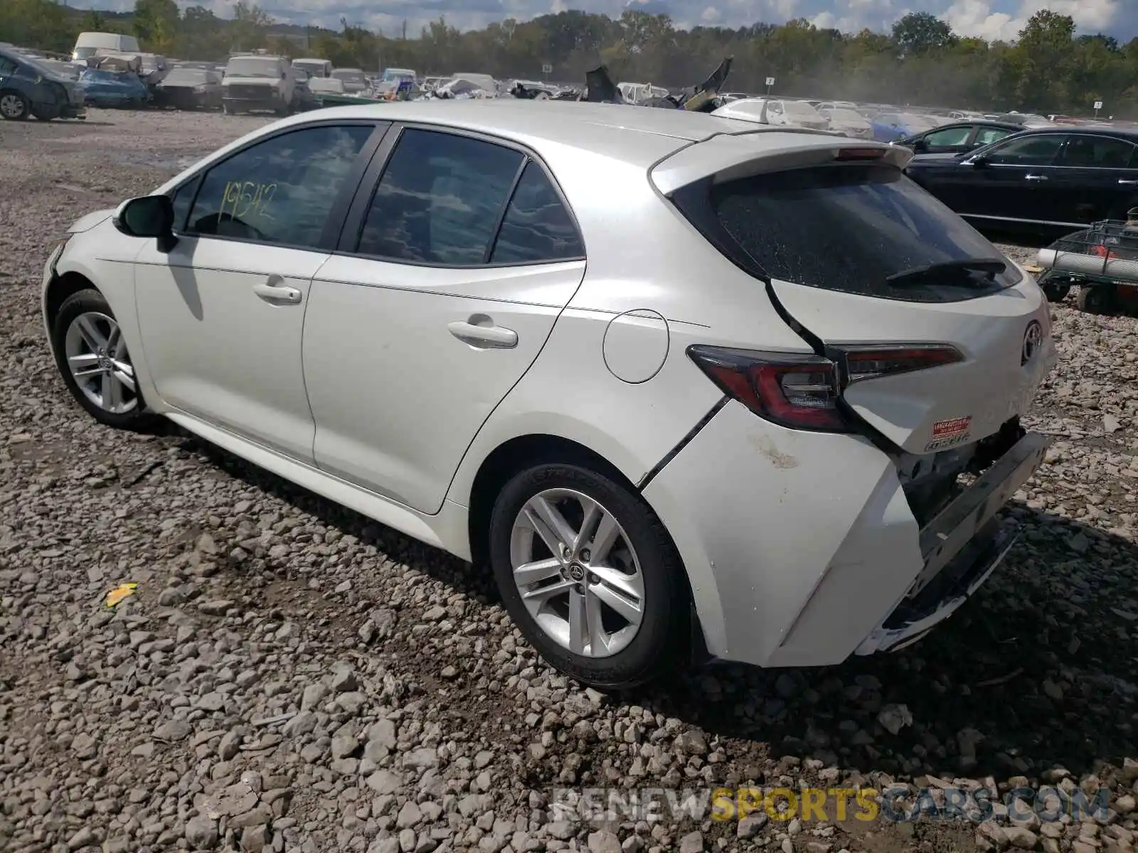 3 Photograph of a damaged car JTNK4RBE1K3020023 TOYOTA COROLLA 2019