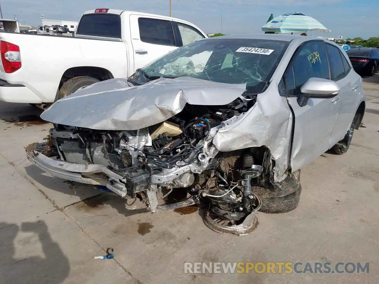 2 Photograph of a damaged car JTNK4RBE1K3033242 TOYOTA COROLLA 2019