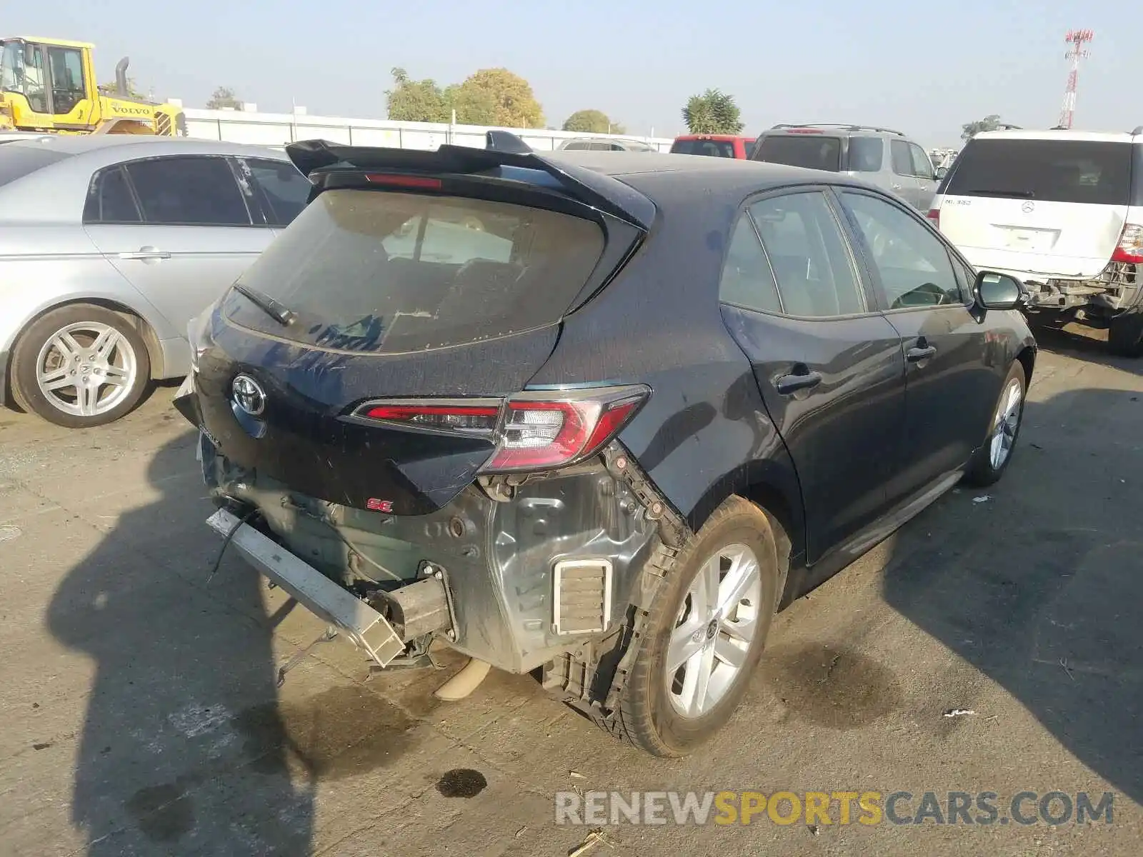 4 Photograph of a damaged car JTNK4RBE1K3040269 TOYOTA COROLLA 2019