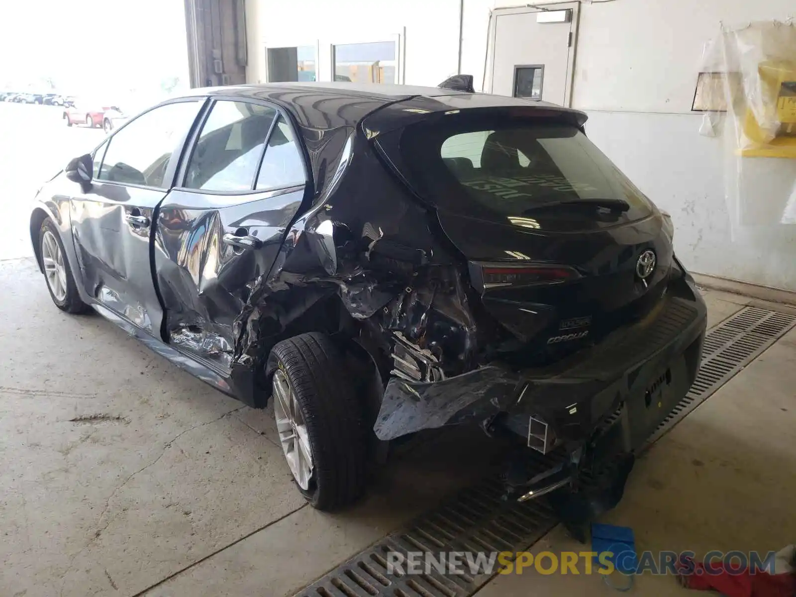 3 Photograph of a damaged car JTNK4RBE1K3043852 TOYOTA COROLLA 2019