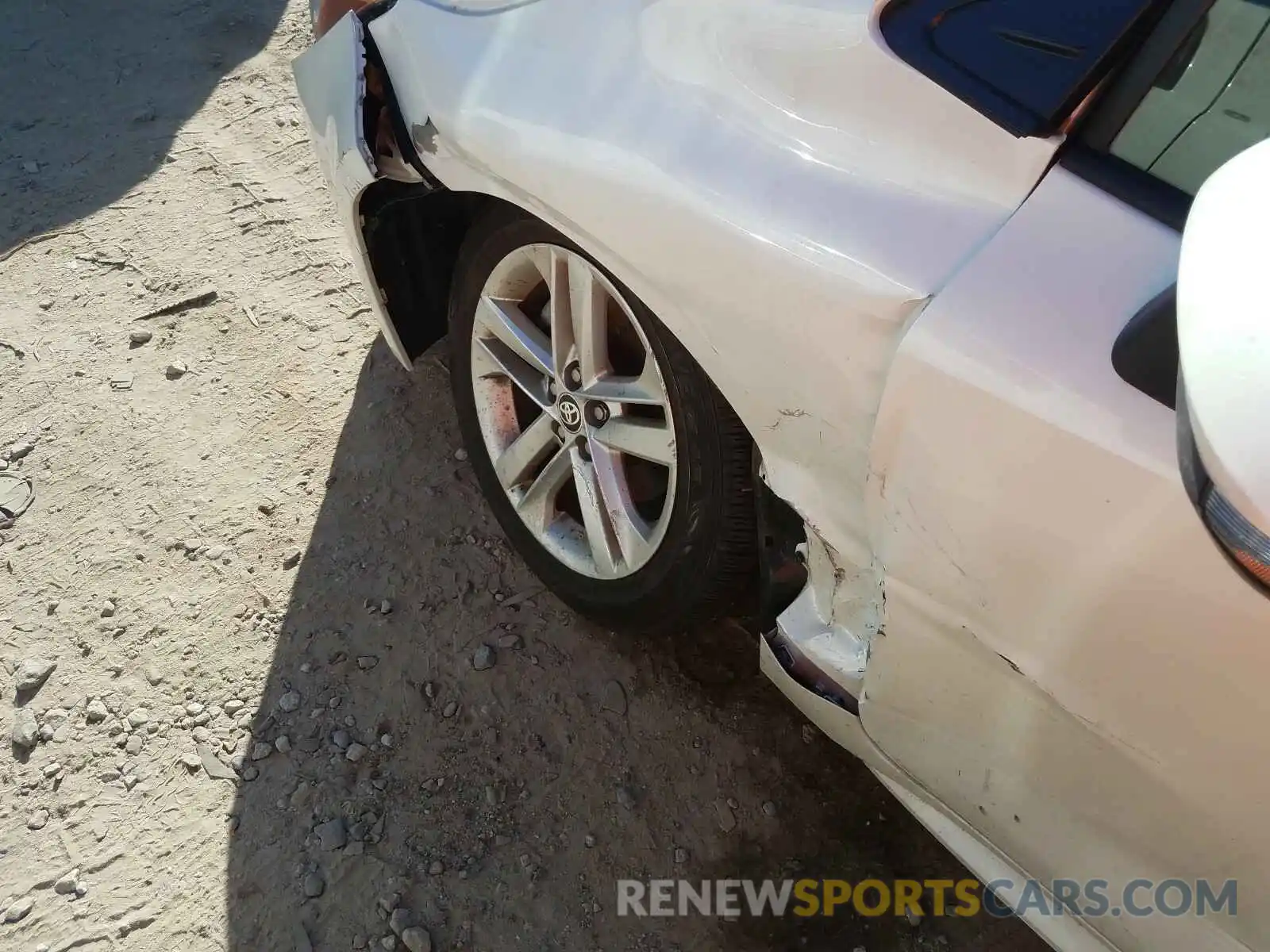 9 Photograph of a damaged car JTNK4RBE1K3060327 TOYOTA COROLLA 2019