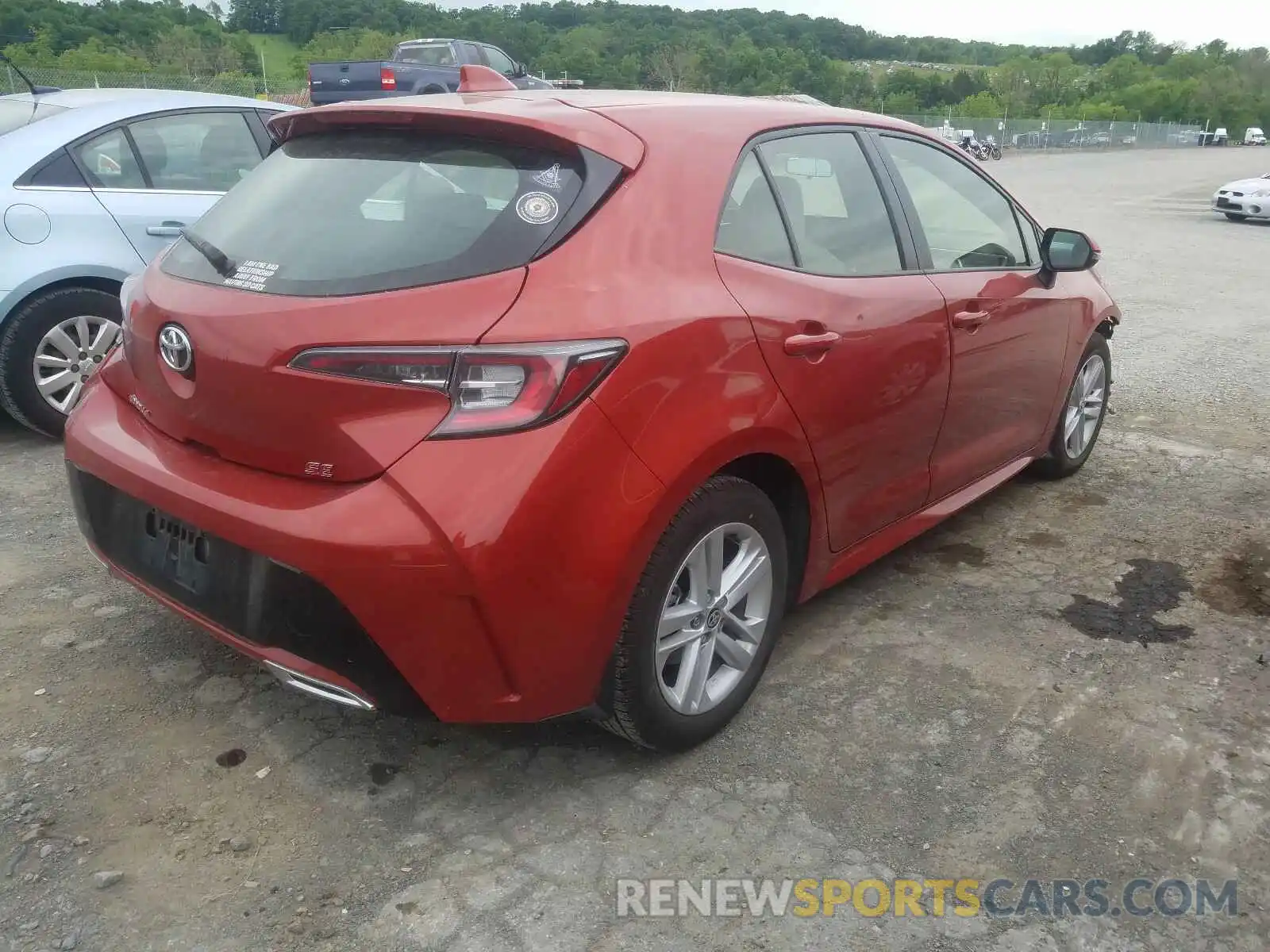 4 Photograph of a damaged car JTNK4RBE2K3000945 TOYOTA COROLLA 2019