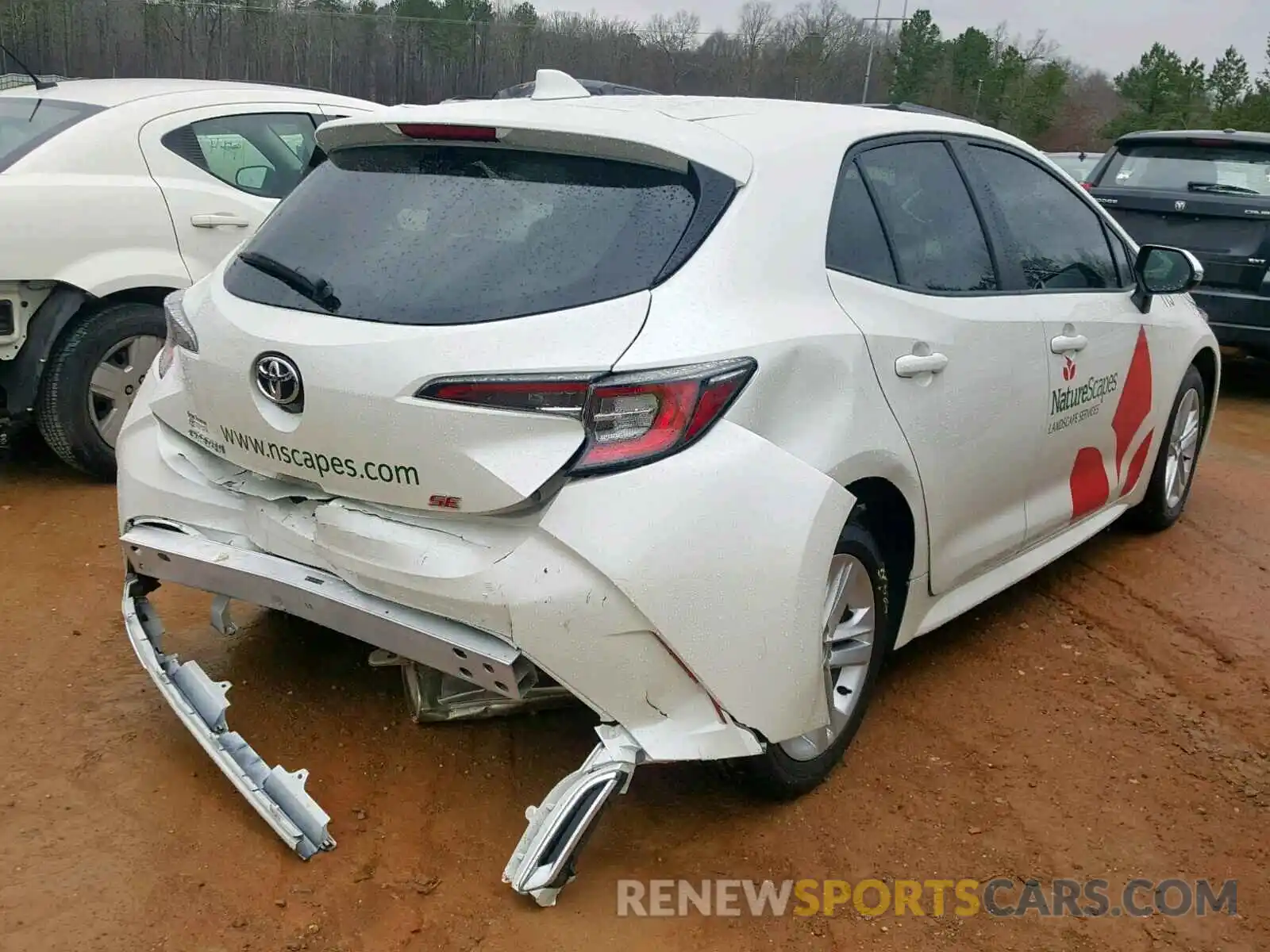 4 Photograph of a damaged car JTNK4RBE2K3001920 TOYOTA COROLLA 2019